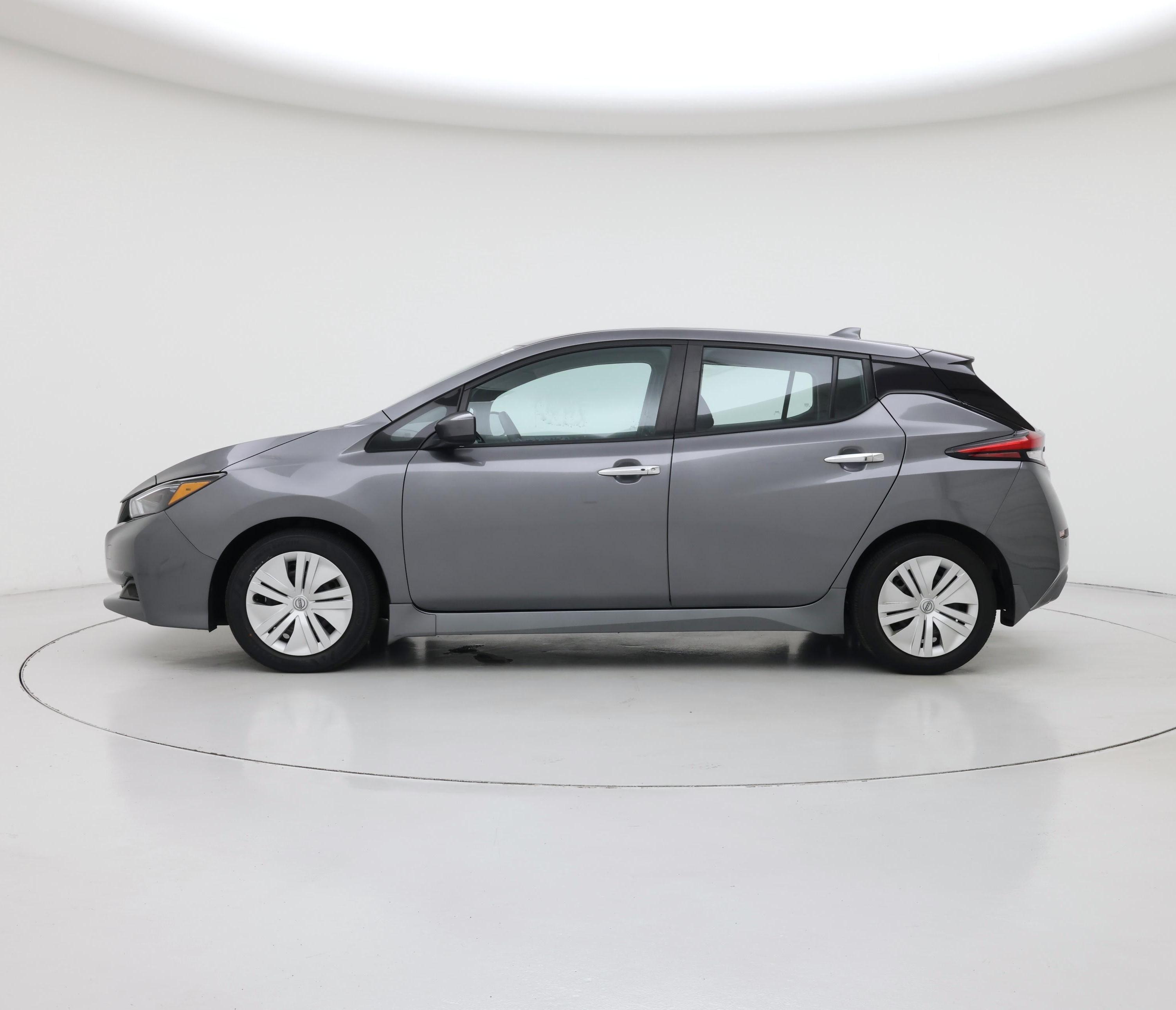 Thumbnail: 2024 Nissan Leaf - 3
