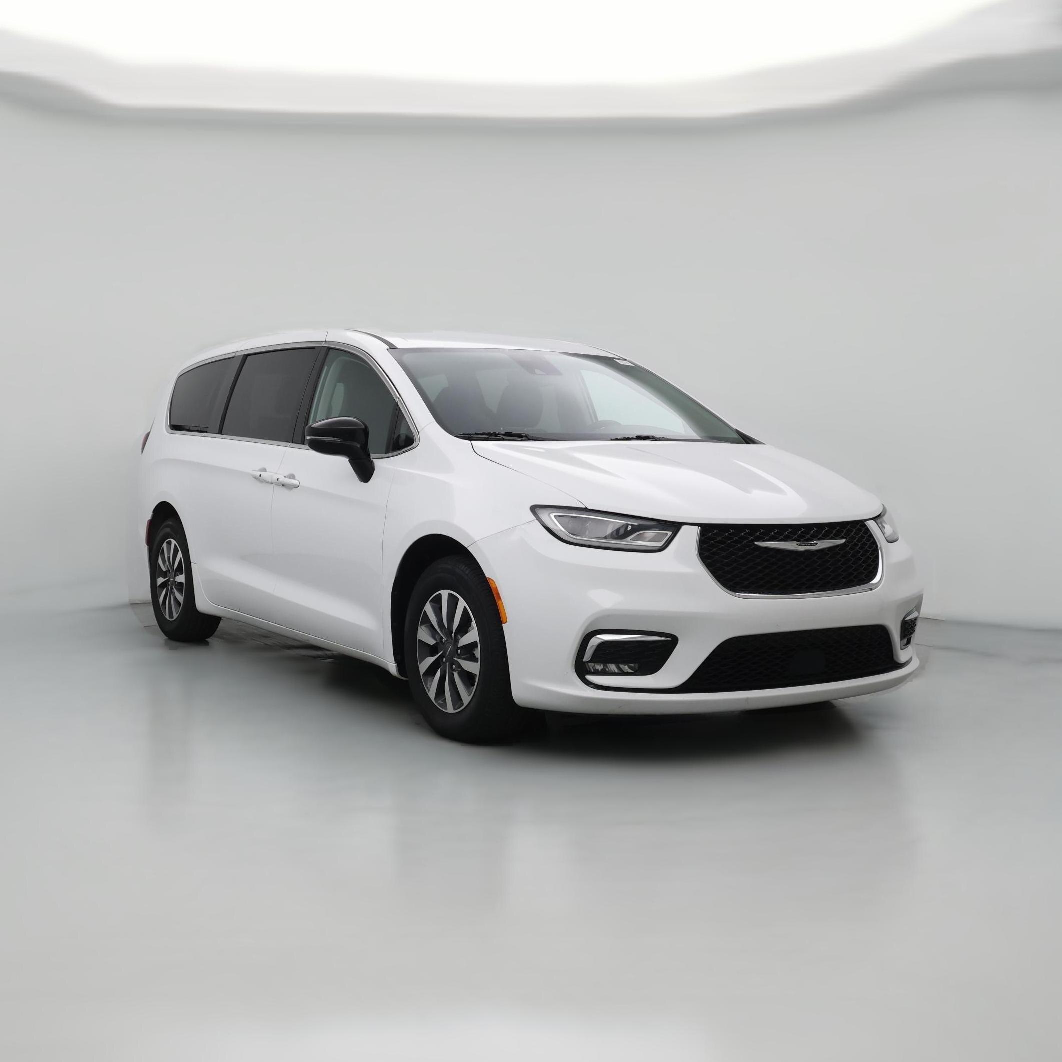 Thumbnail: 2024 Chrysler Pacifica - 1