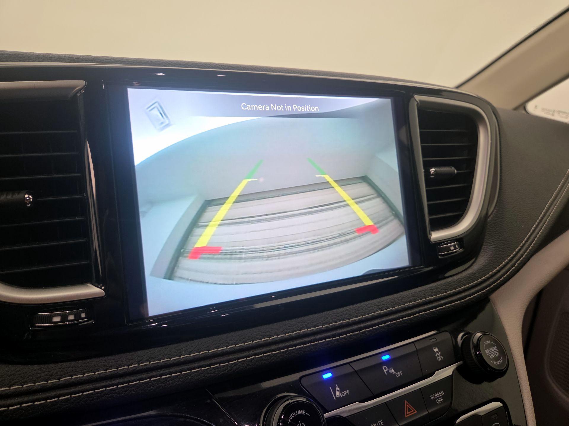 Thumbnail: 2024 Chrysler Pacifica - 15