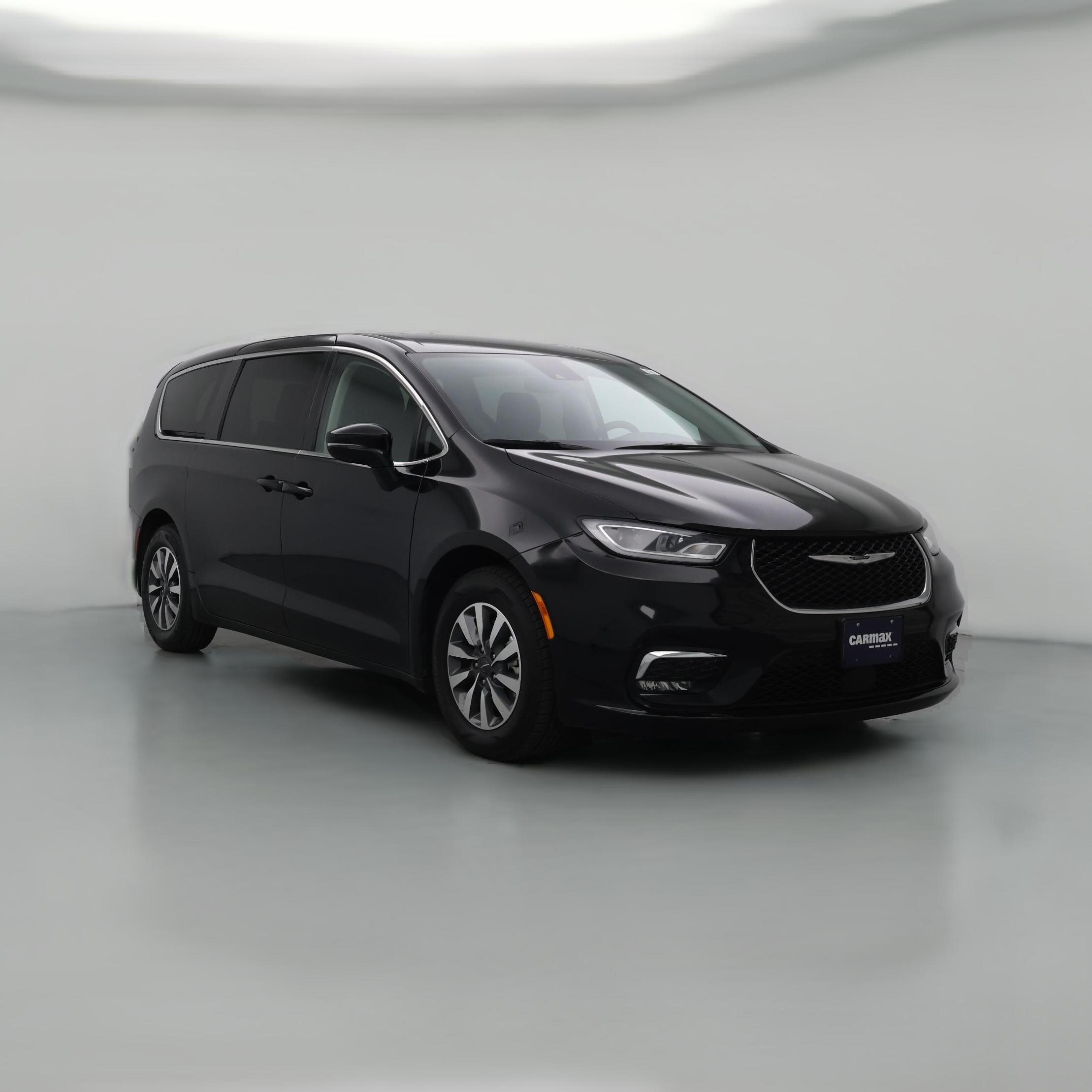 Thumbnail: 2024 Chrysler Pacifica - 1