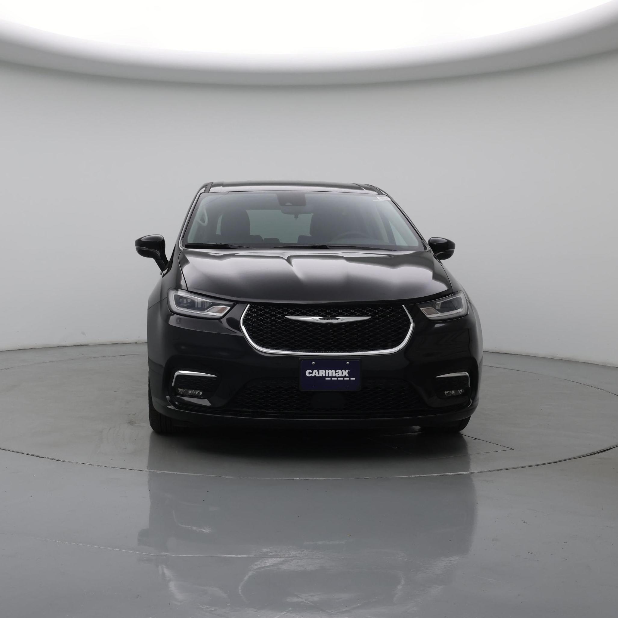 Thumbnail: 2024 Chrysler Pacifica - 5