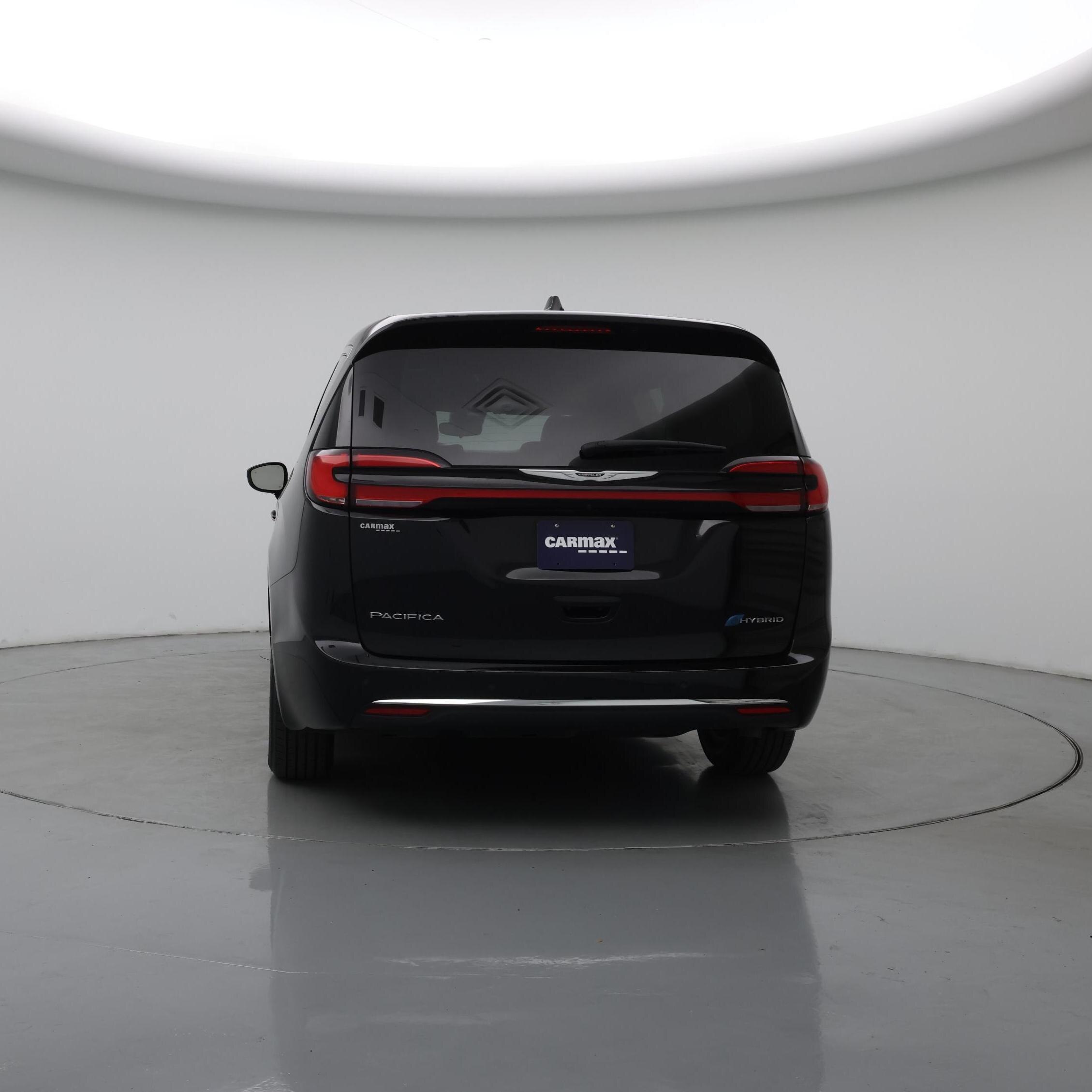 Thumbnail: 2024 Chrysler Pacifica - 6