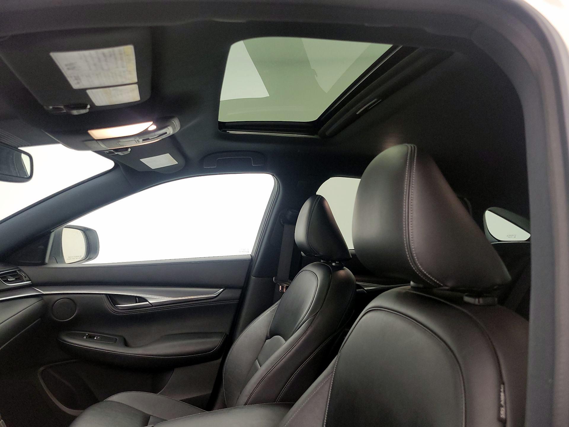 Thumbnail: 2022 INFINITI QX55 - 19