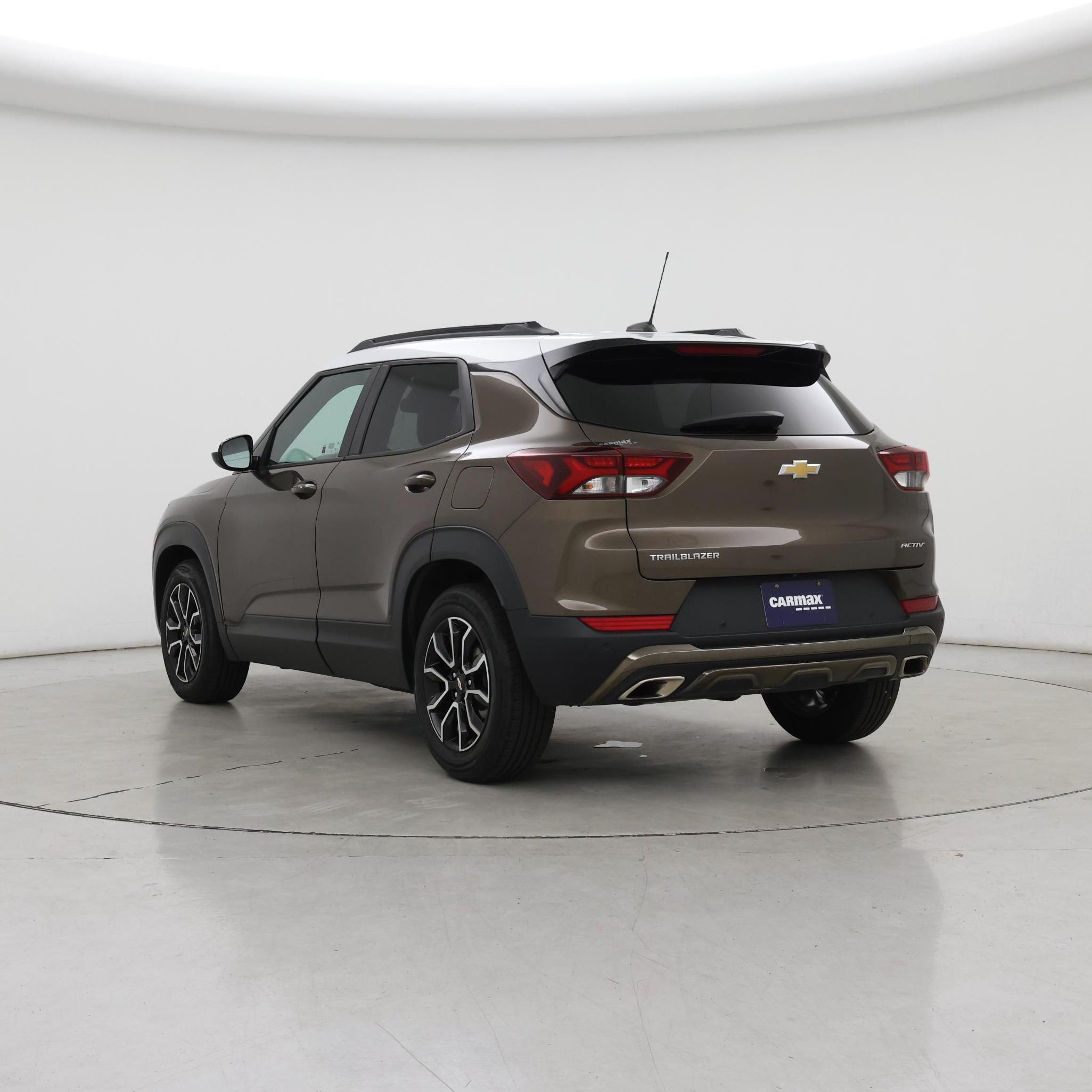 Thumbnail: 2021 Chevrolet TrailBlazer - 2