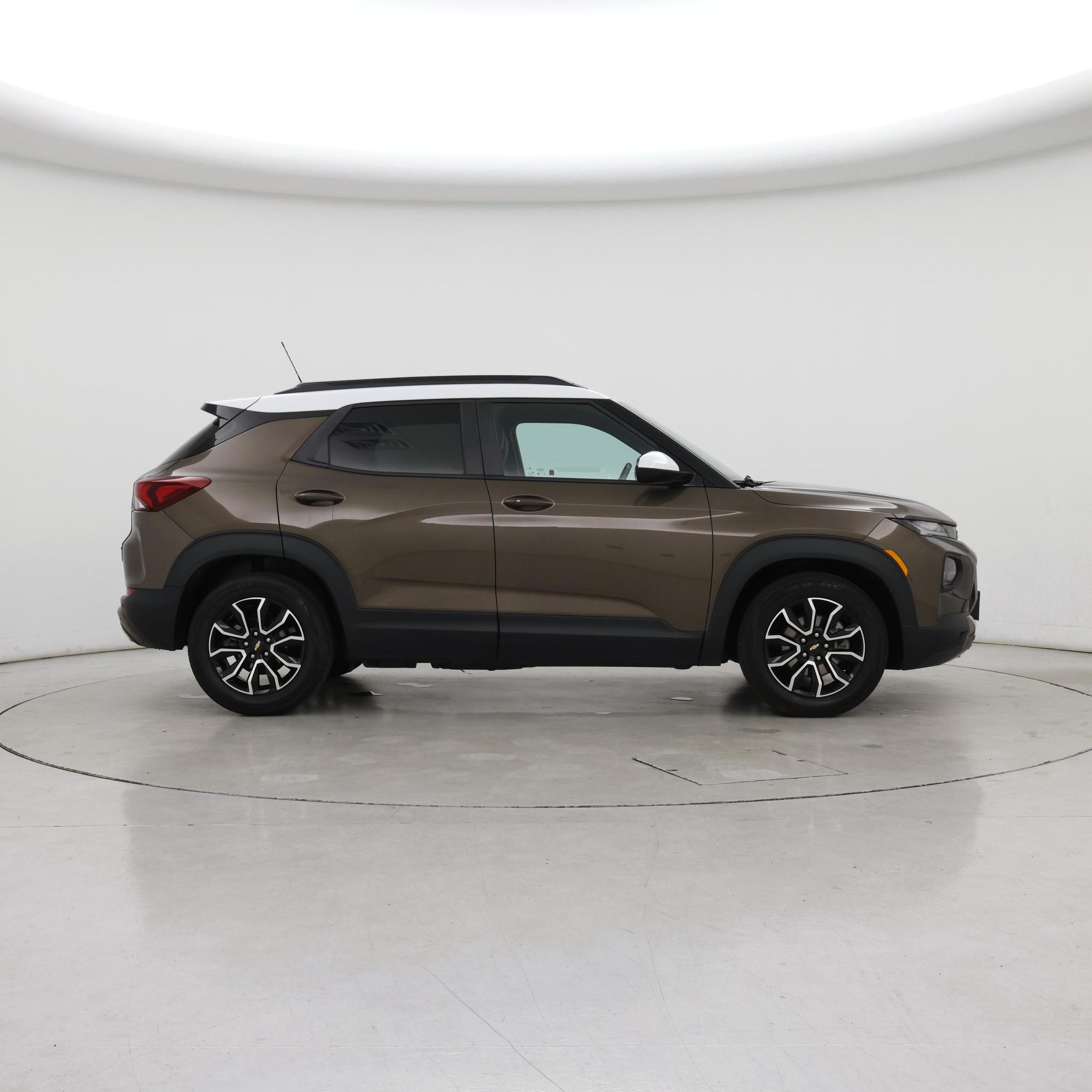 Thumbnail: 2021 Chevrolet TrailBlazer - 7
