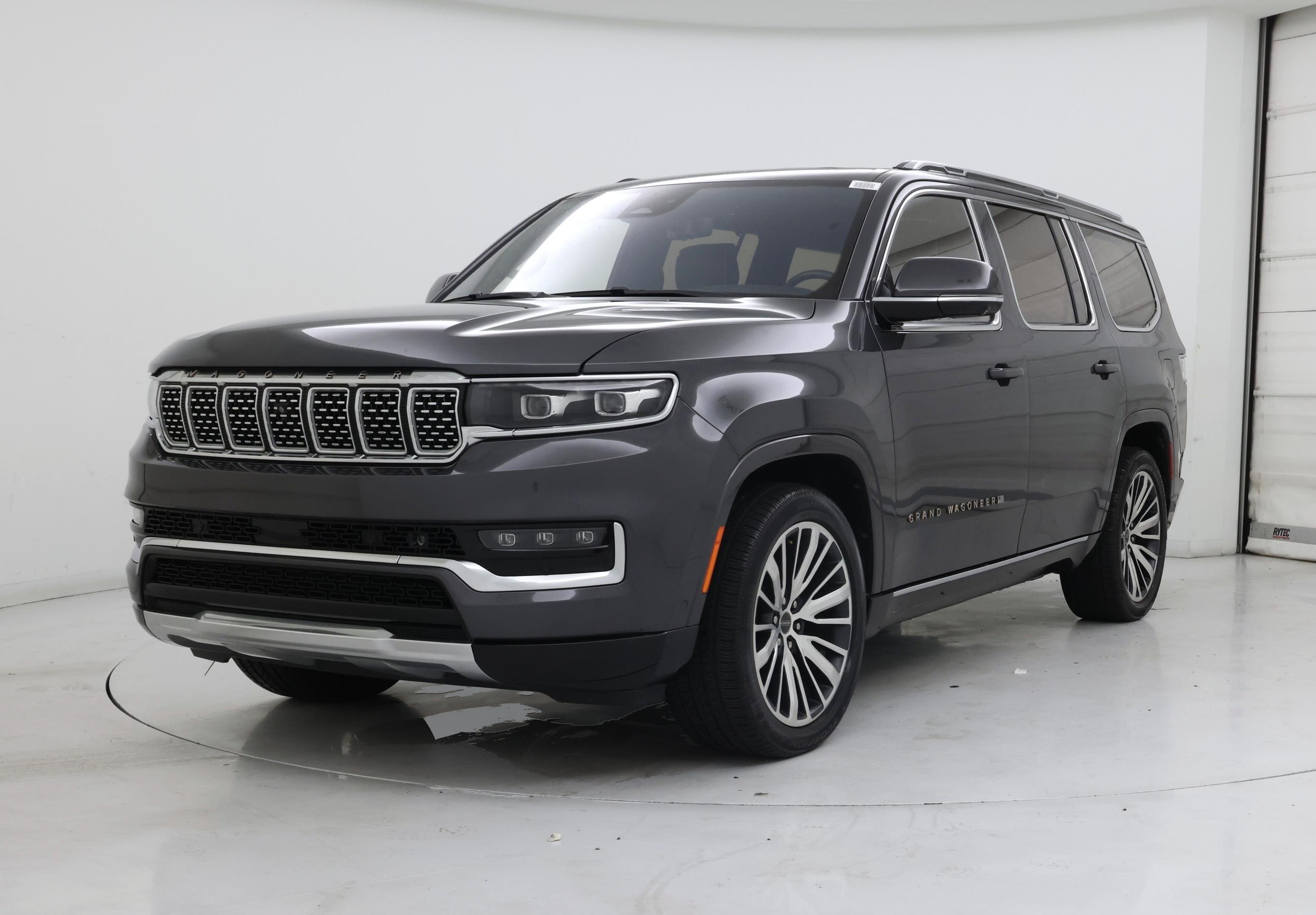 Thumbnail: 2022 Jeep Grand Wagoneer - 4