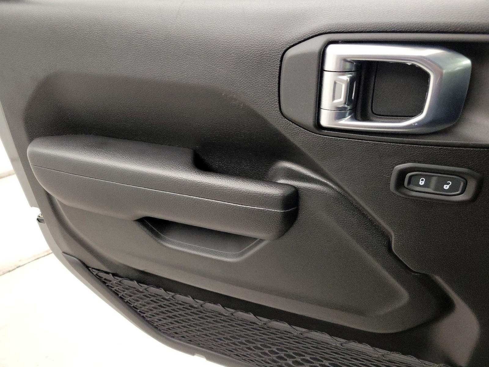 2023 Jeep Gladiator Mojave - Photo 13