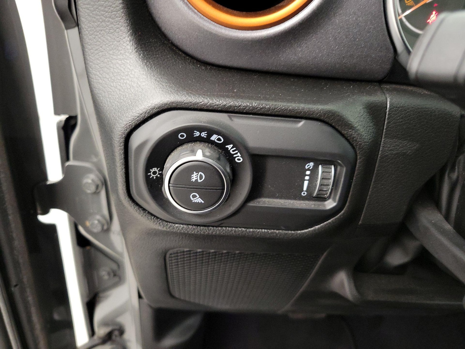 2023 Jeep Gladiator Mojave - Photo 14