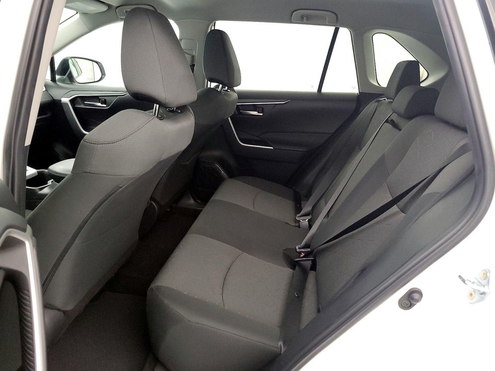 2023 Toyota RAV4 XLE - Photo 20