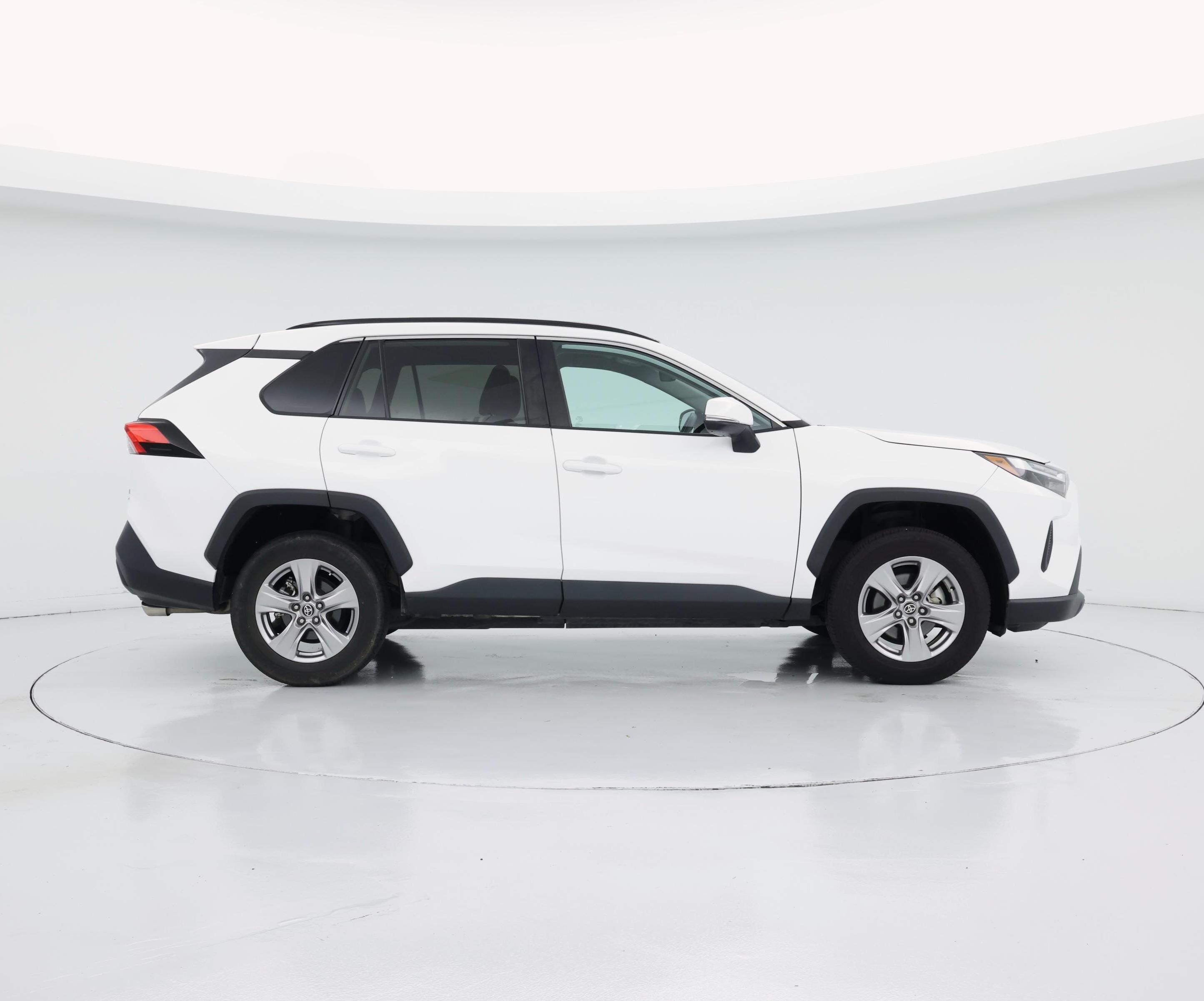 Thumbnail: 2023 Toyota RAV4 - 7
