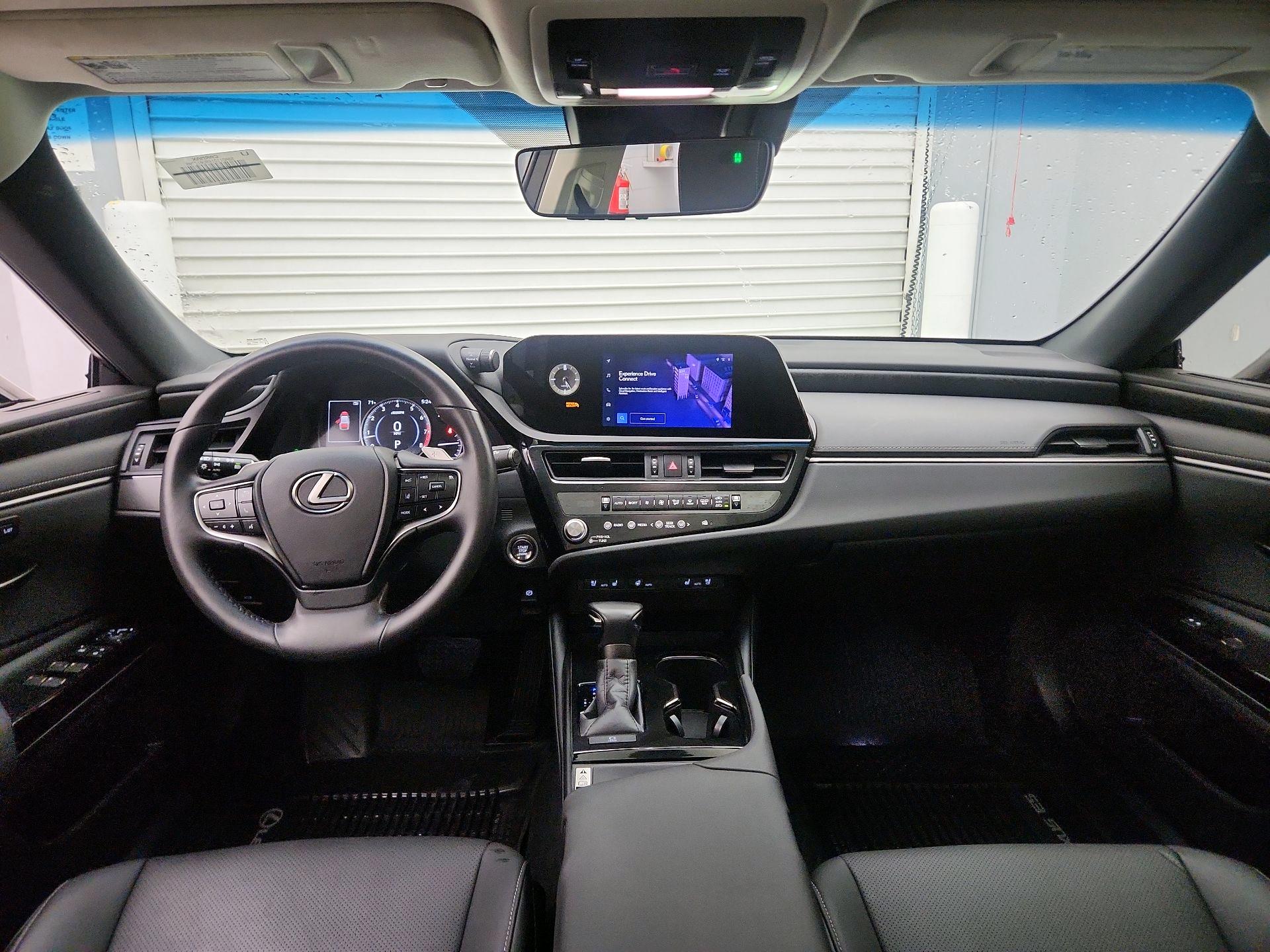 Thumbnail: 2024 Lexus ES - 9
