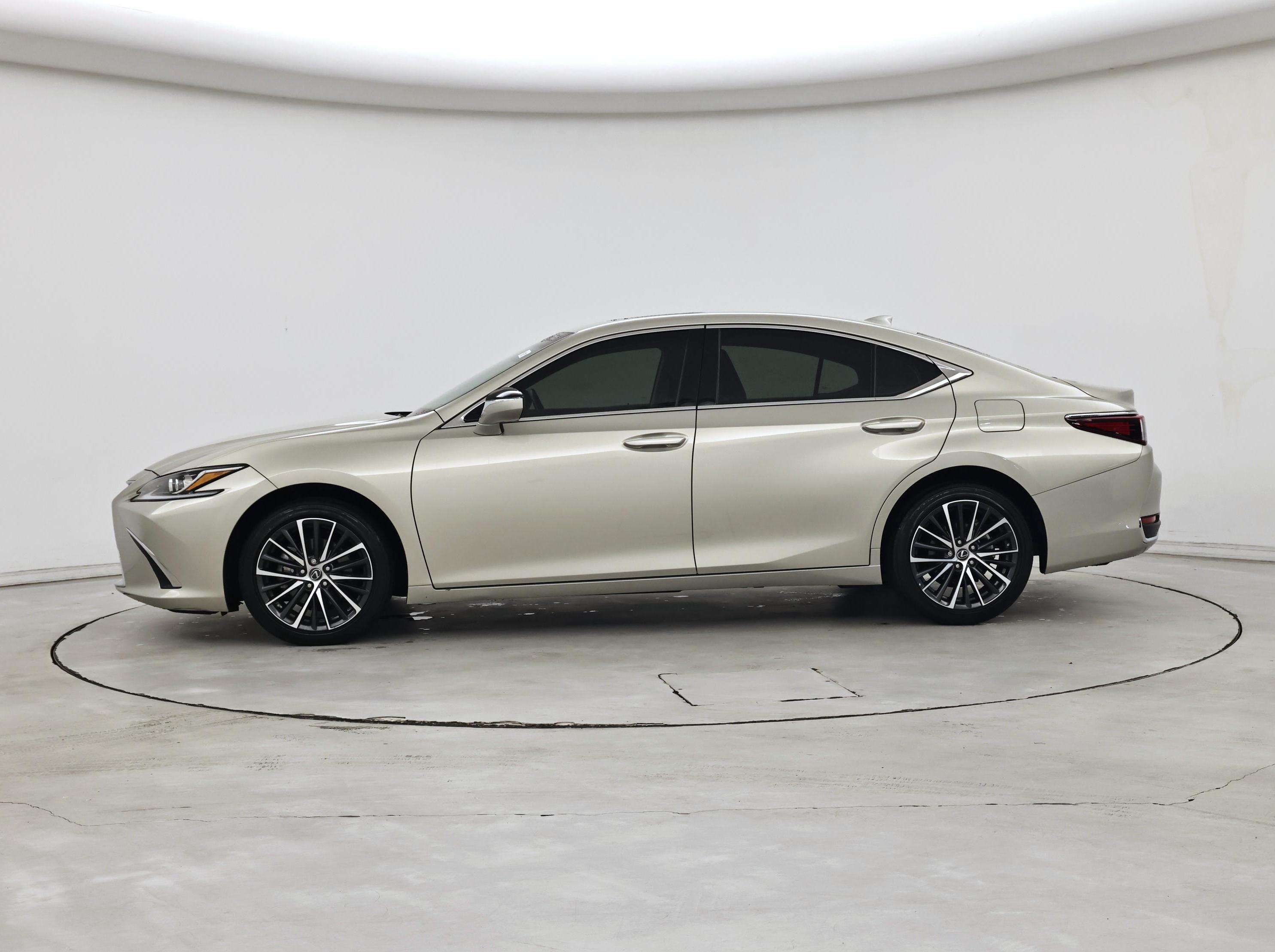 Thumbnail: 2024 Lexus ES - 3