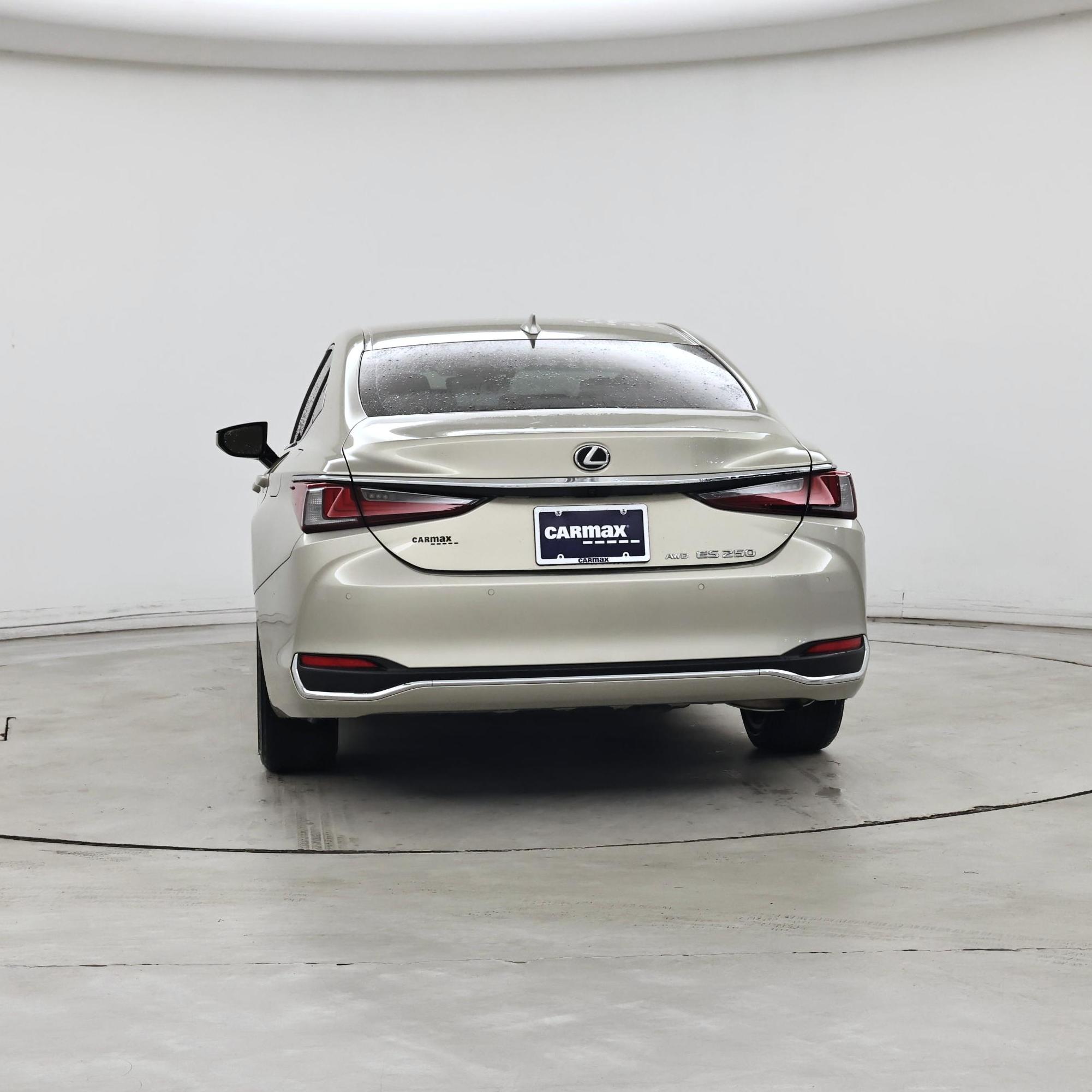 Thumbnail: 2024 Lexus ES - 6