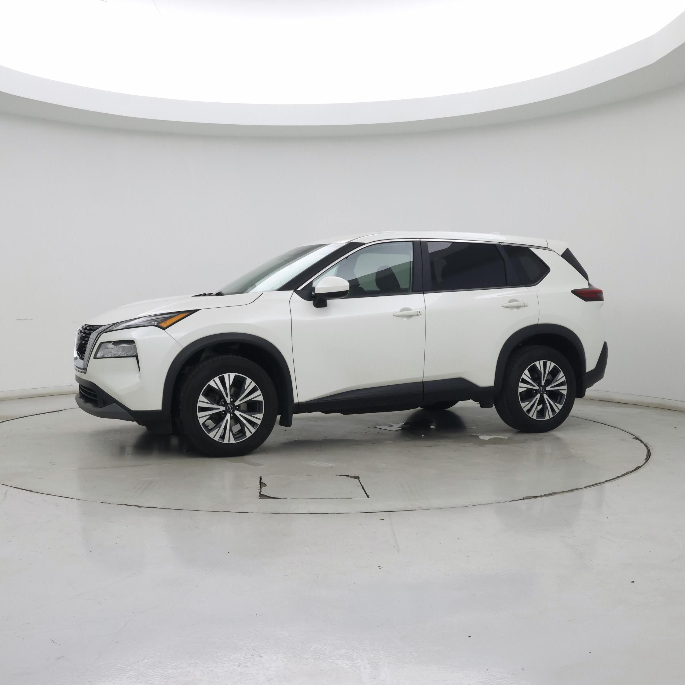 Thumbnail: 2023 Nissan Rogue - 4
