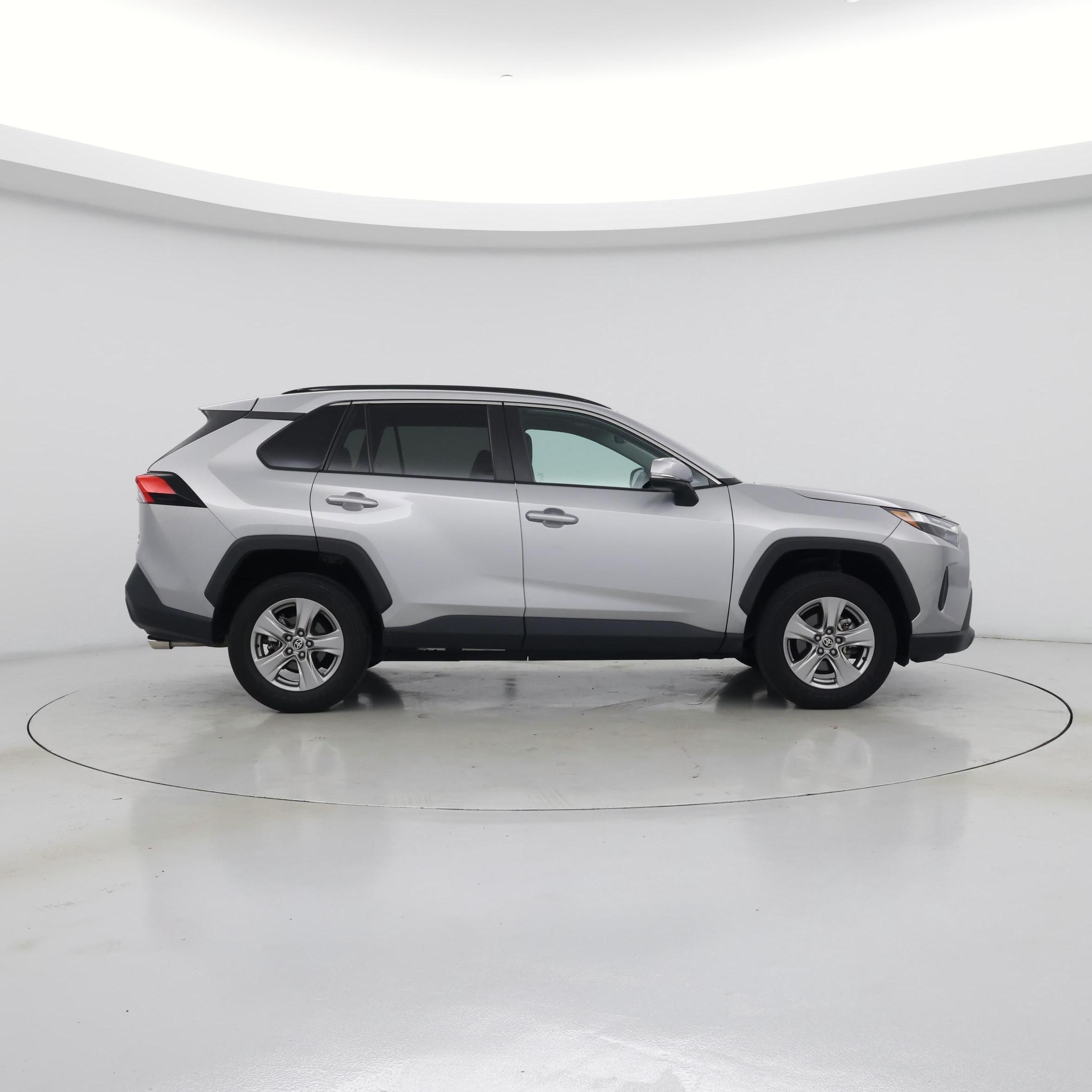 Thumbnail: 2023 Toyota RAV4 - 7