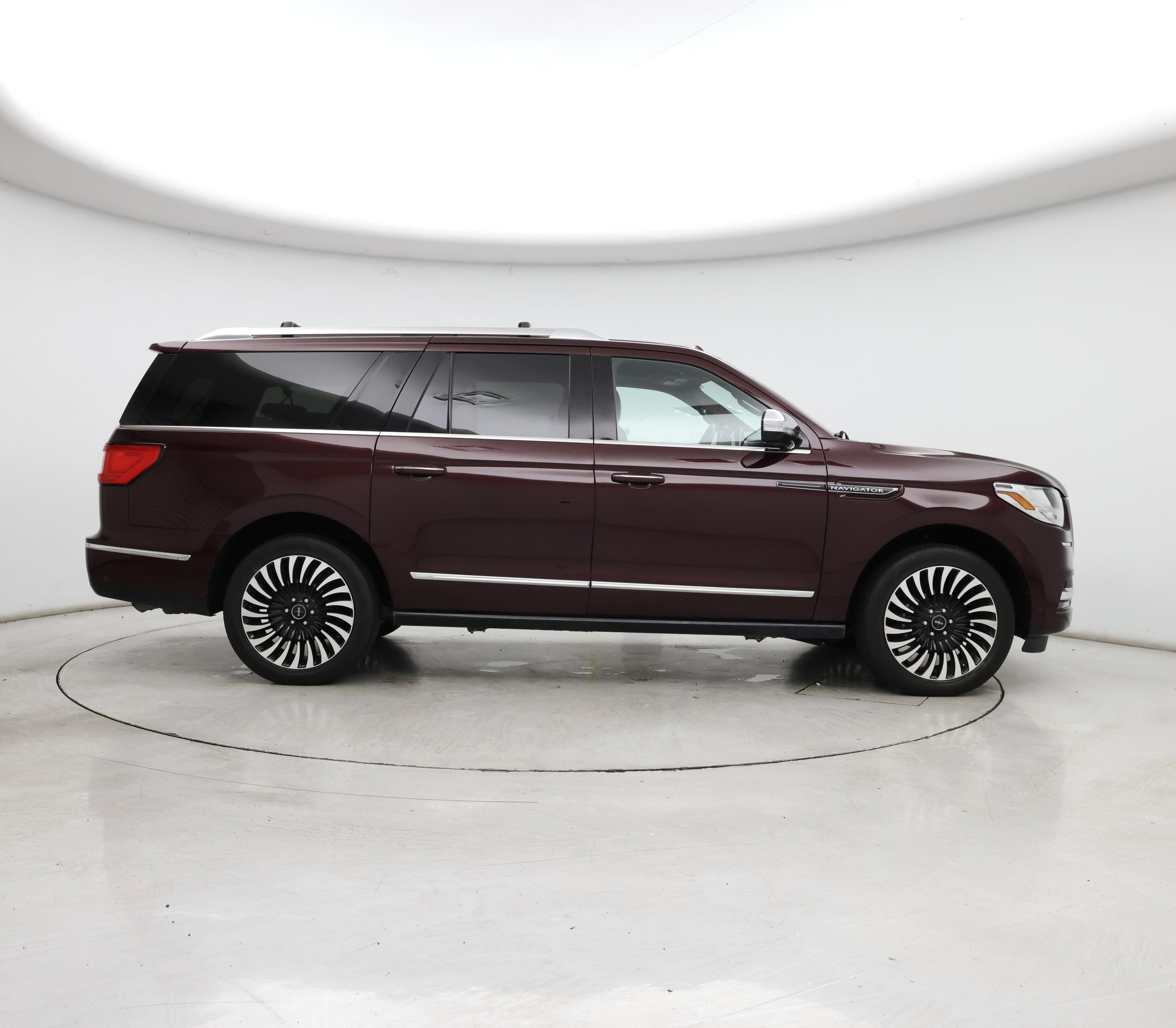 Thumbnail: 2020 Lincoln Navigator L - 7