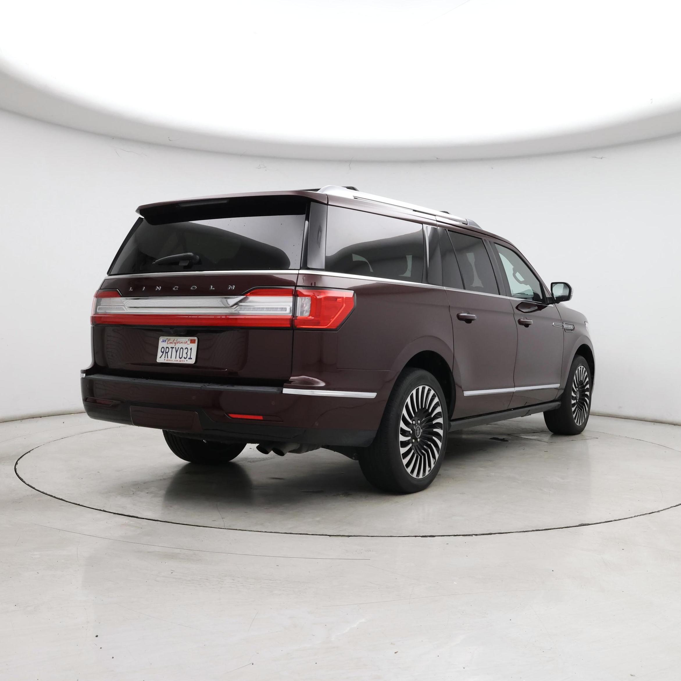 Thumbnail: 2020 Lincoln Navigator L - 8