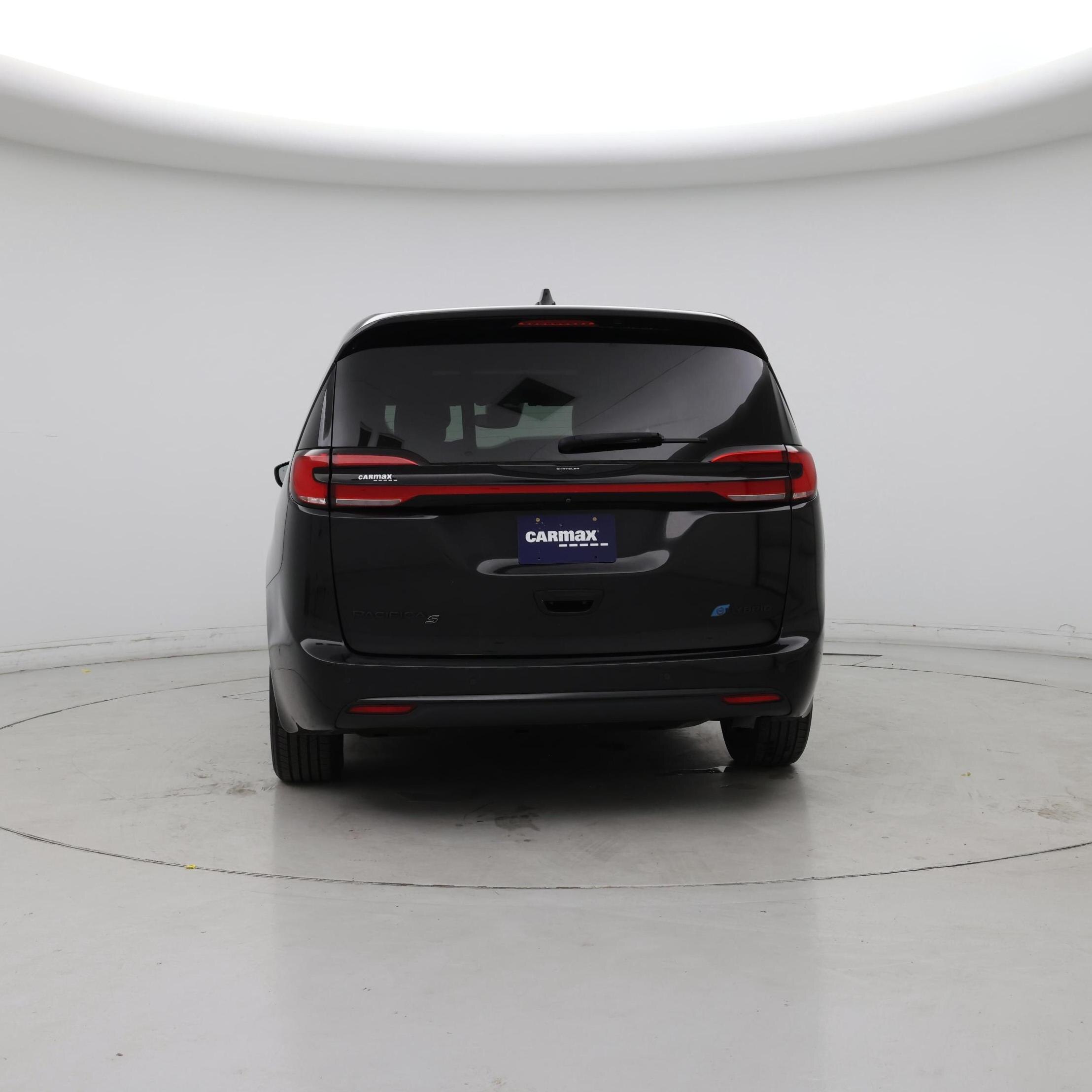 Thumbnail: 2022 Chrysler Pacifica - 6
