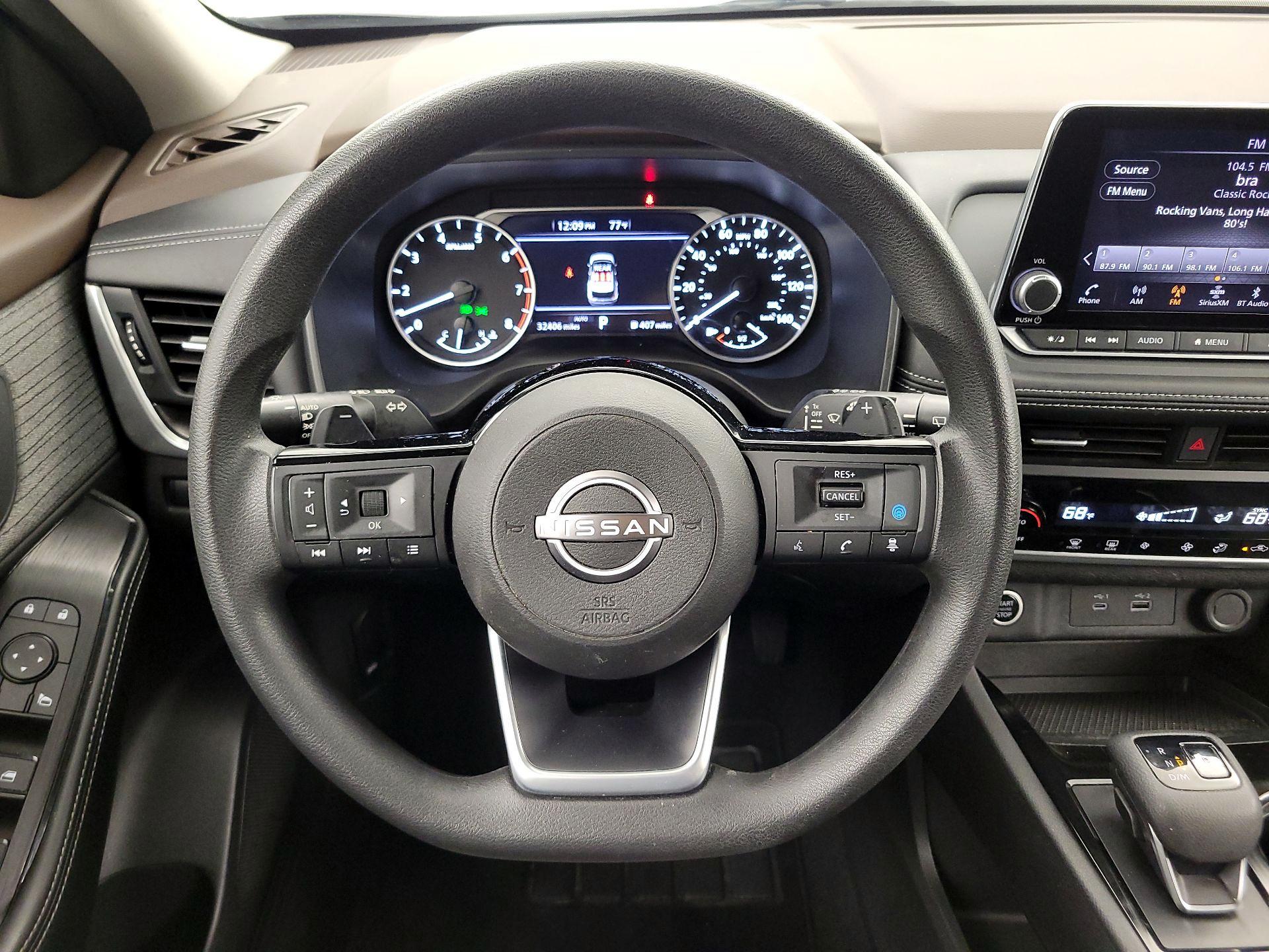 Thumbnail: 2023 Nissan Rogue - 10
