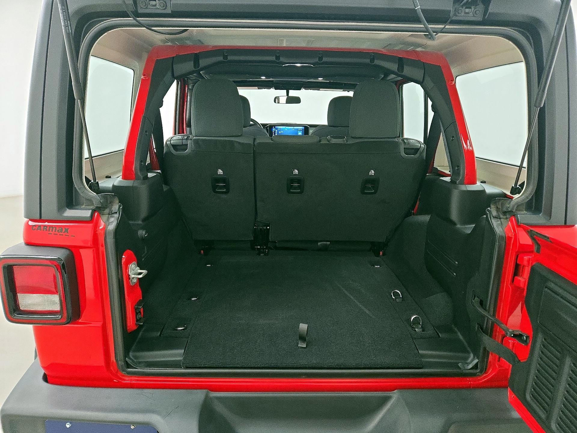 Thumbnail: 2024 Jeep Wrangler - 20
