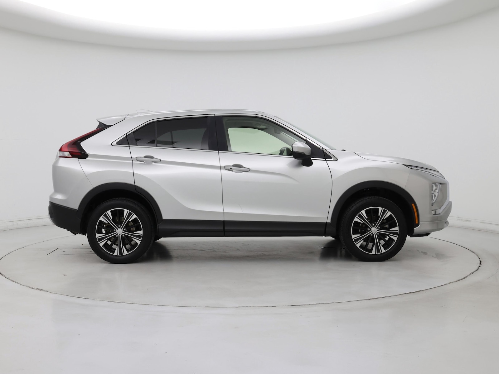 2022 Mitsubishi Eclipse Cross SE - Photo 8