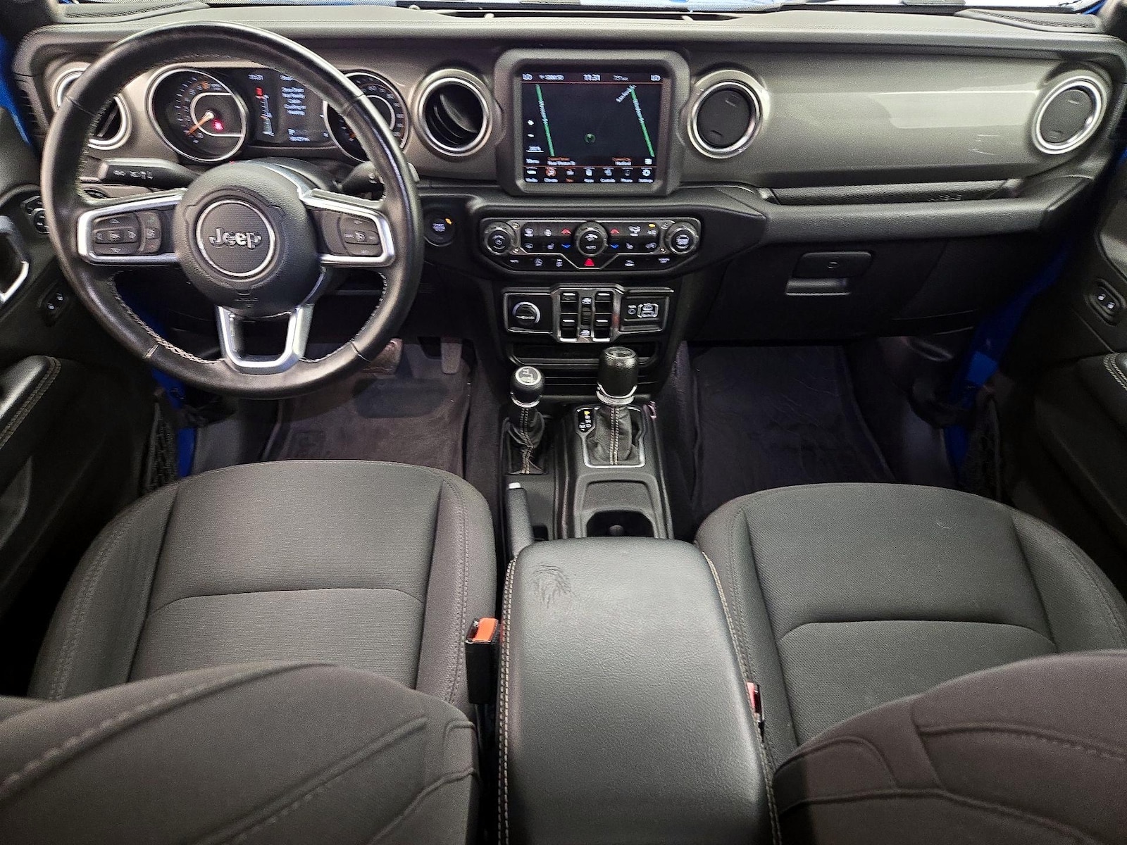 Apple CarPlay® & Android Auto™