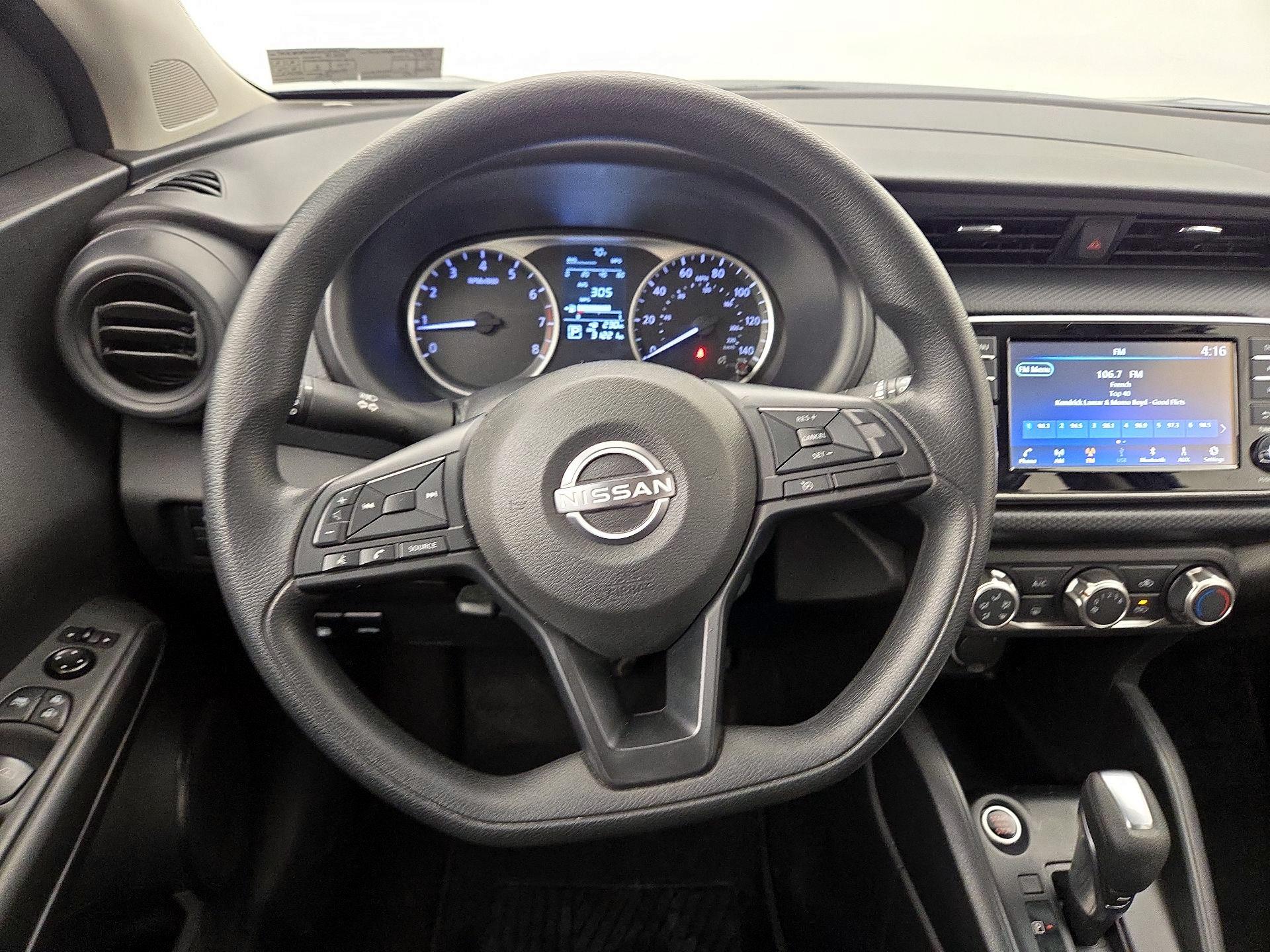 Thumbnail: 2023 Nissan Kicks - 10