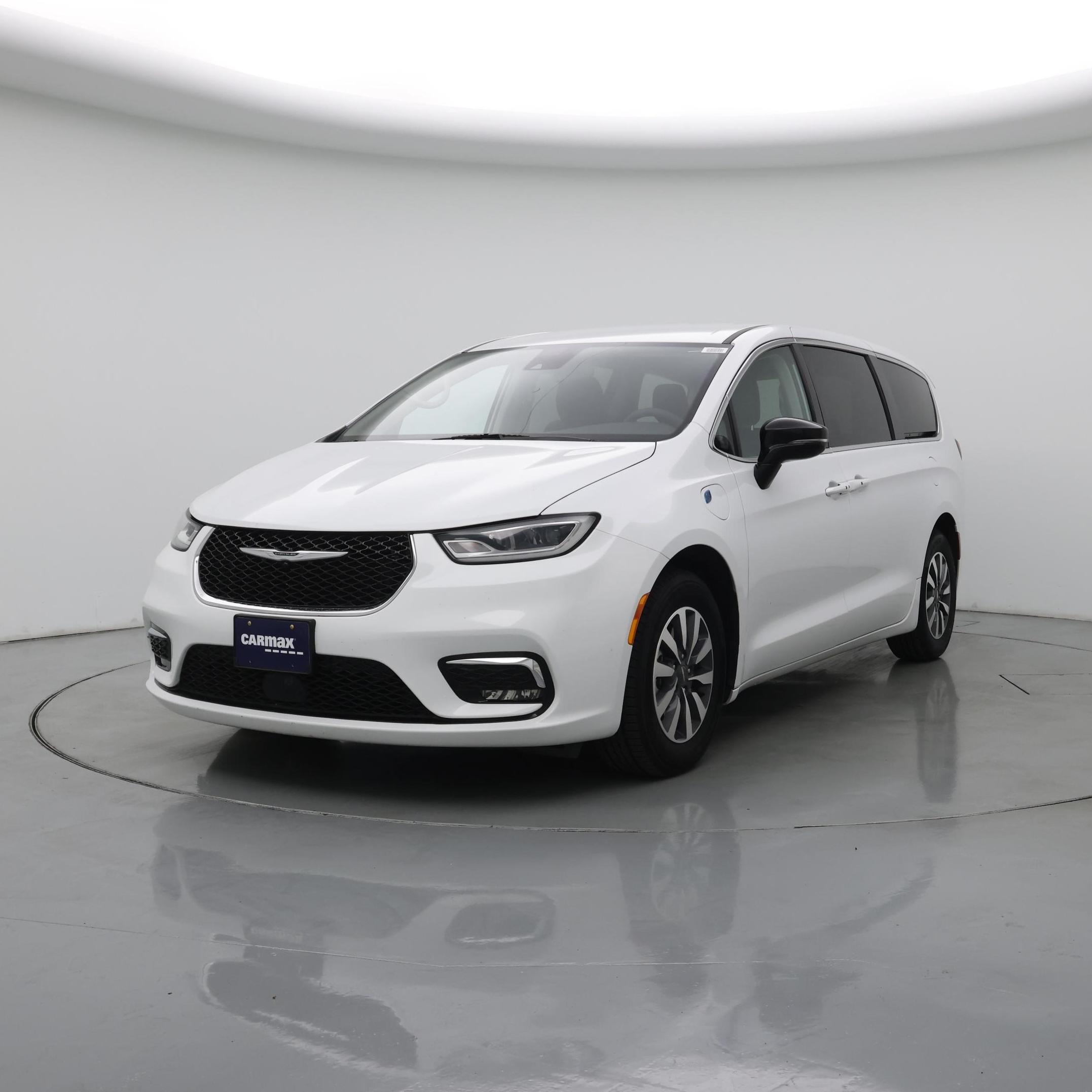 Thumbnail: 2024 Chrysler Pacifica - 4