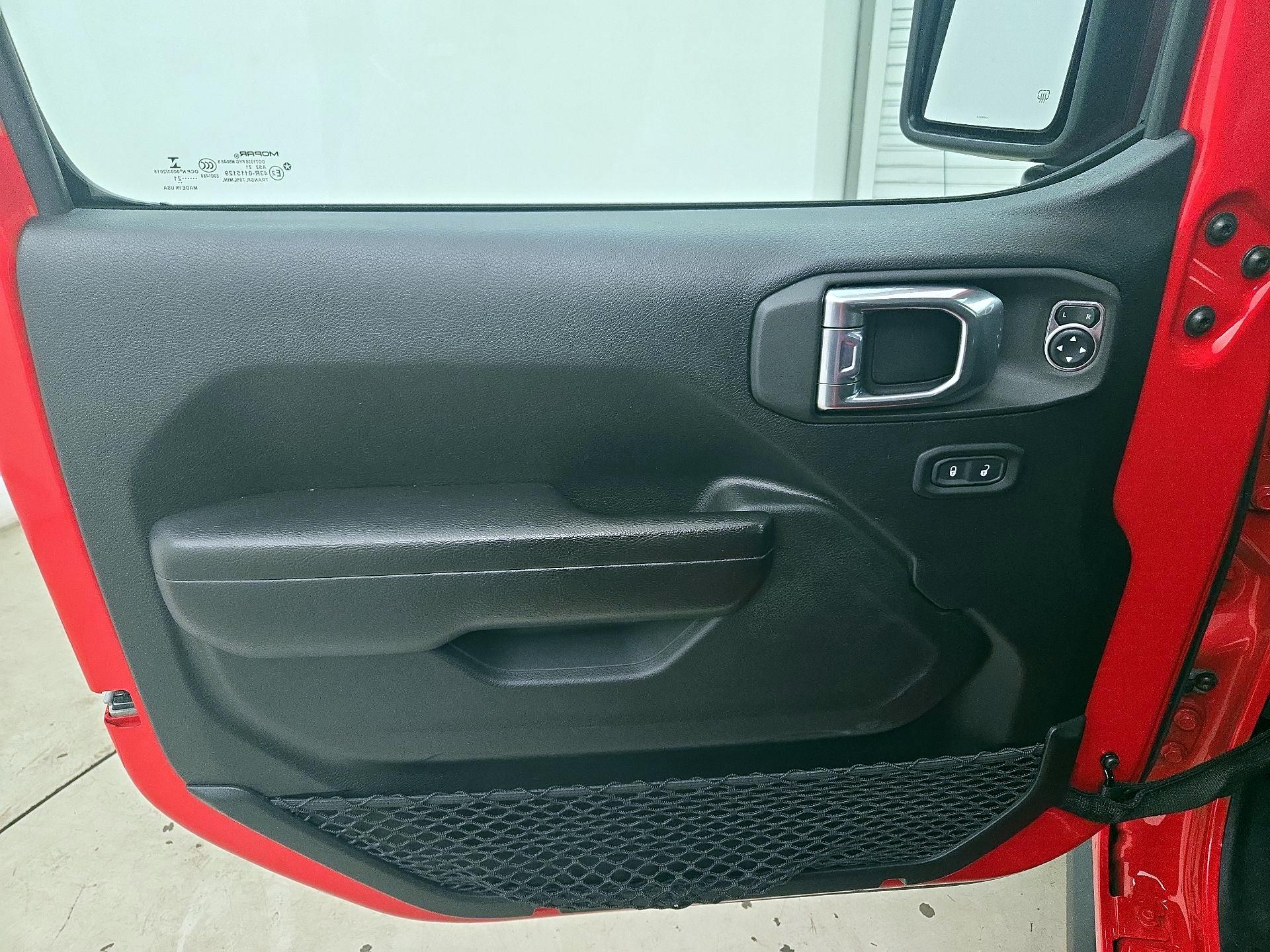 Thumbnail: 2021 Jeep Wrangler - 12