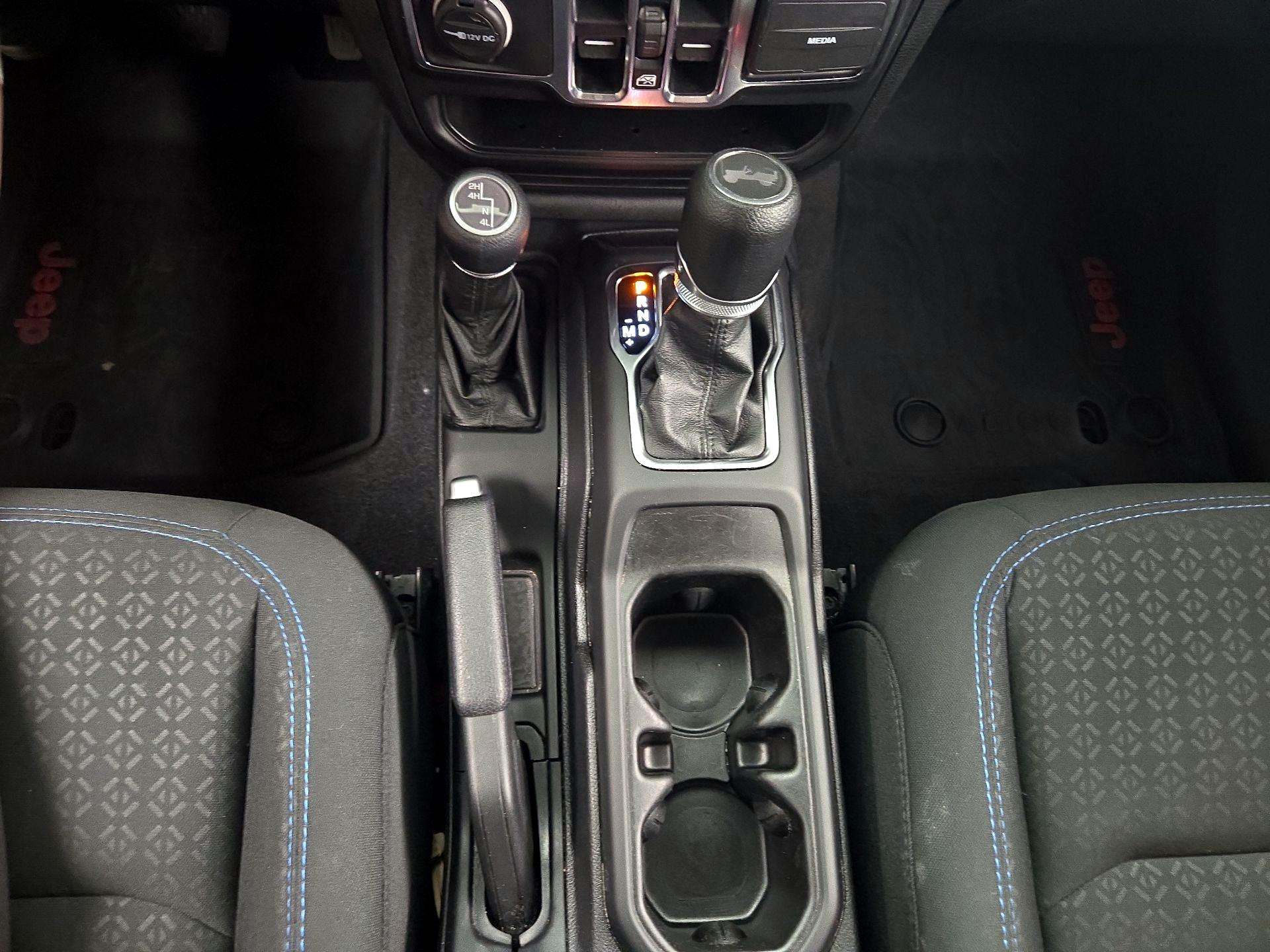 Thumbnail: 2021 Jeep Wrangler - 16