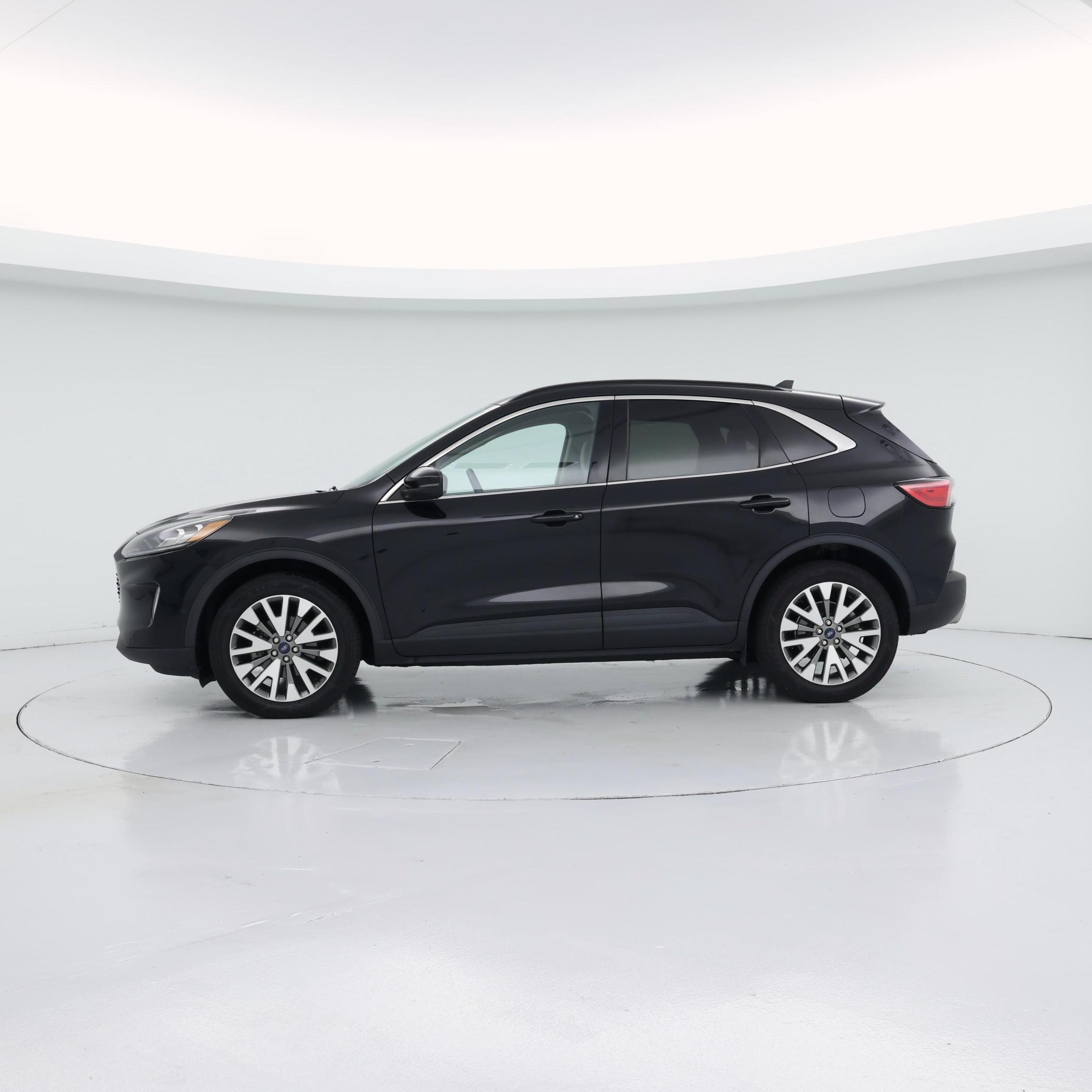 Thumbnail: 2020 Ford Escape - 3