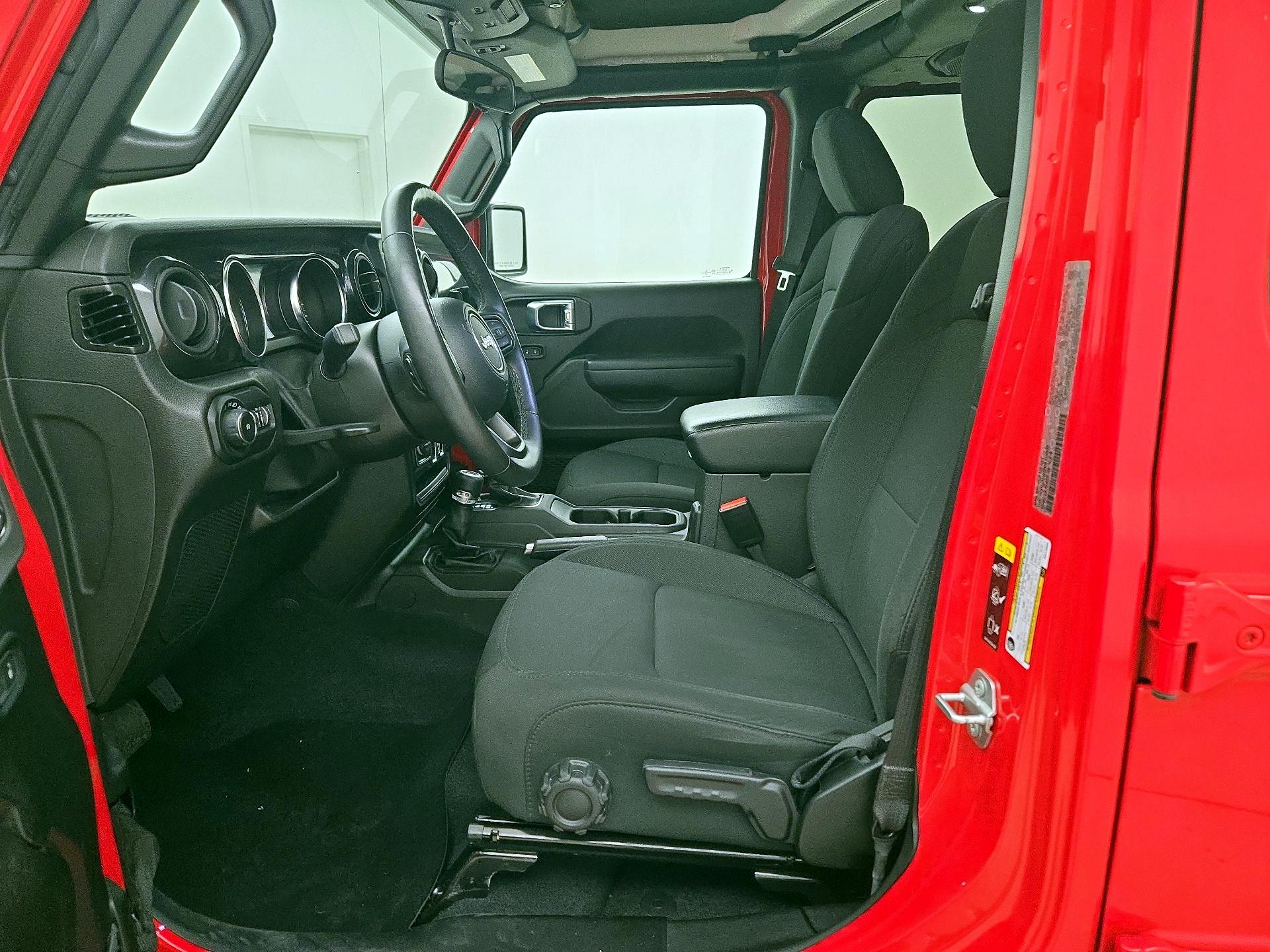 Thumbnail: 2022 Jeep Wrangler - 11