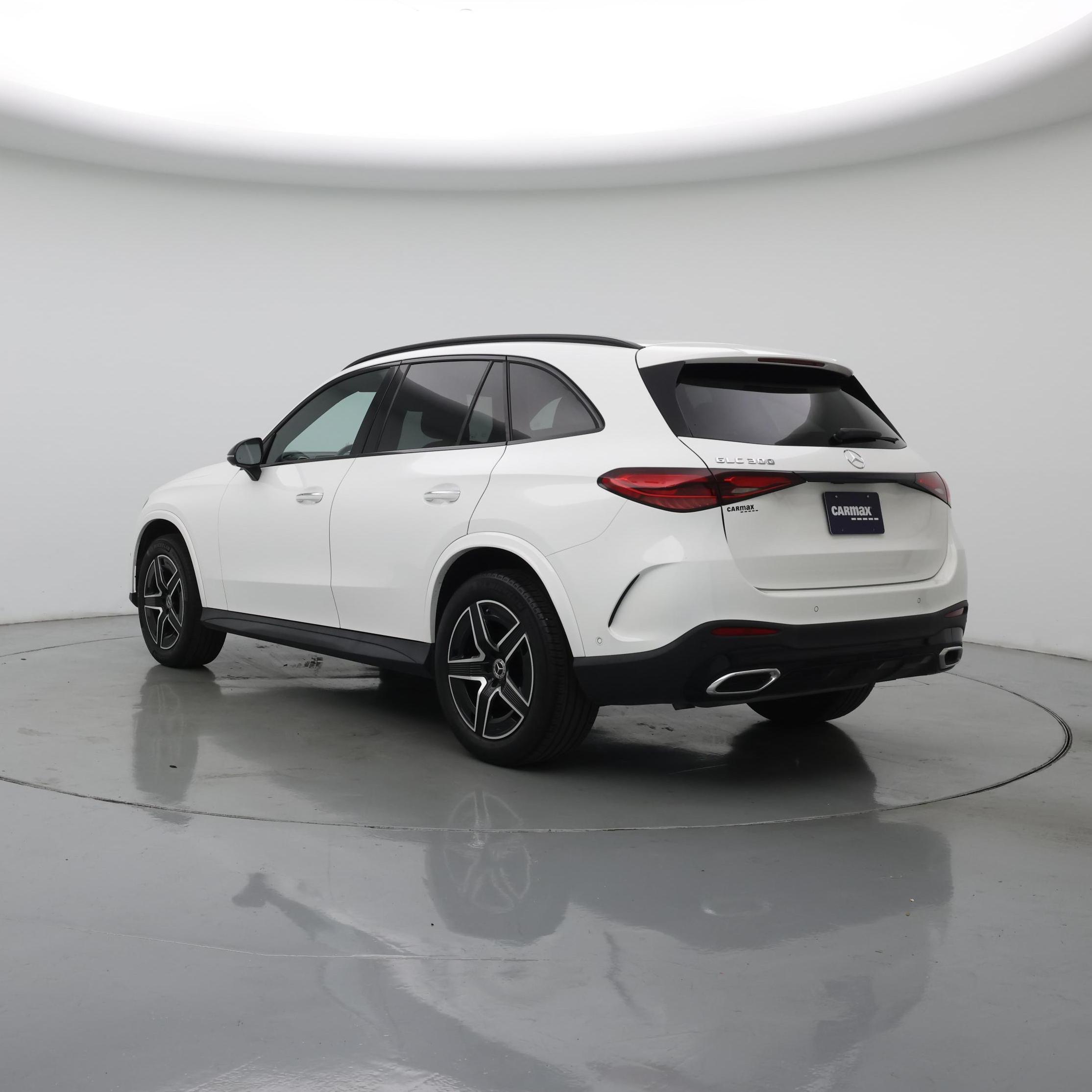 Thumbnail: 2024 Mercedes-Benz GLC - 2