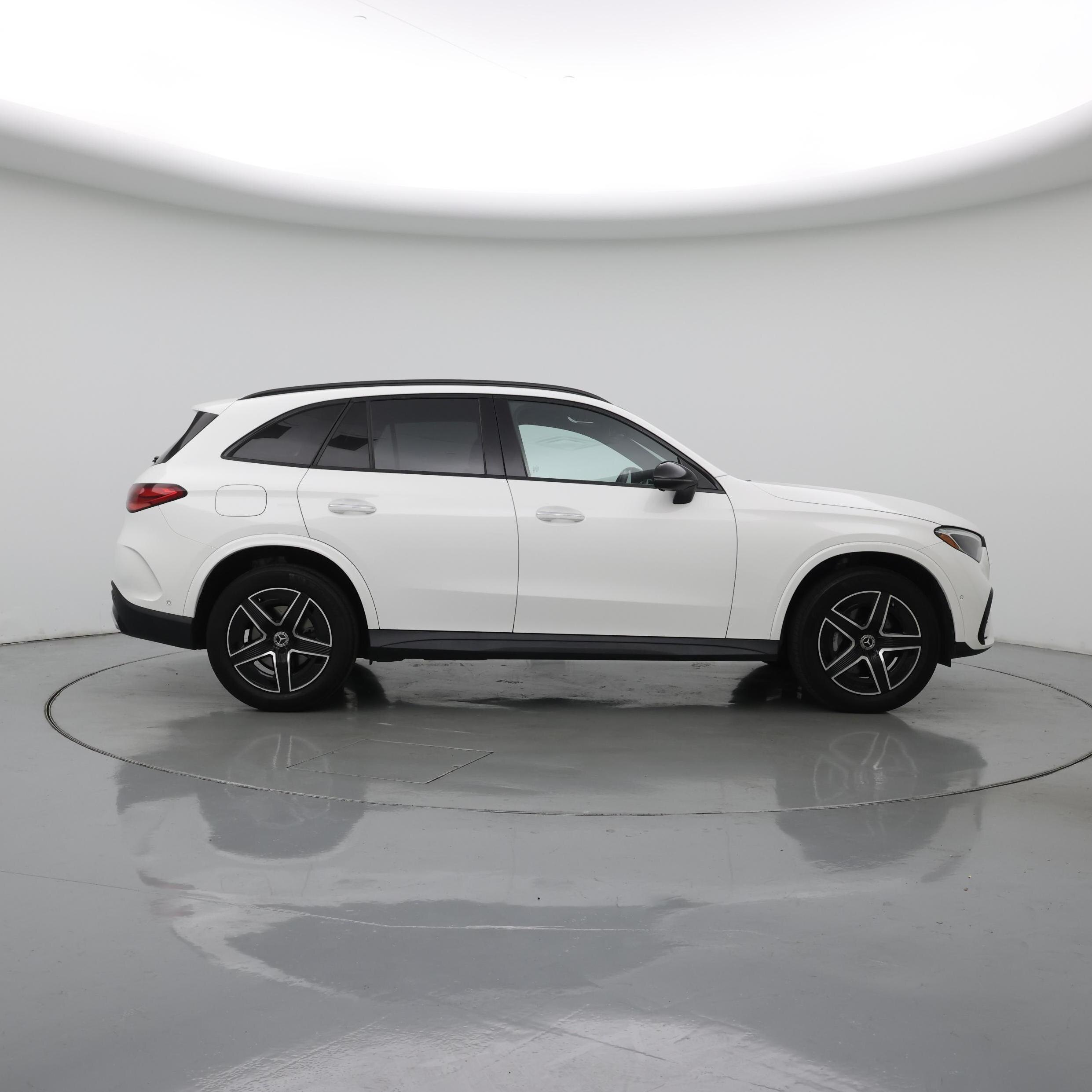 Thumbnail: 2024 Mercedes-Benz GLC - 7