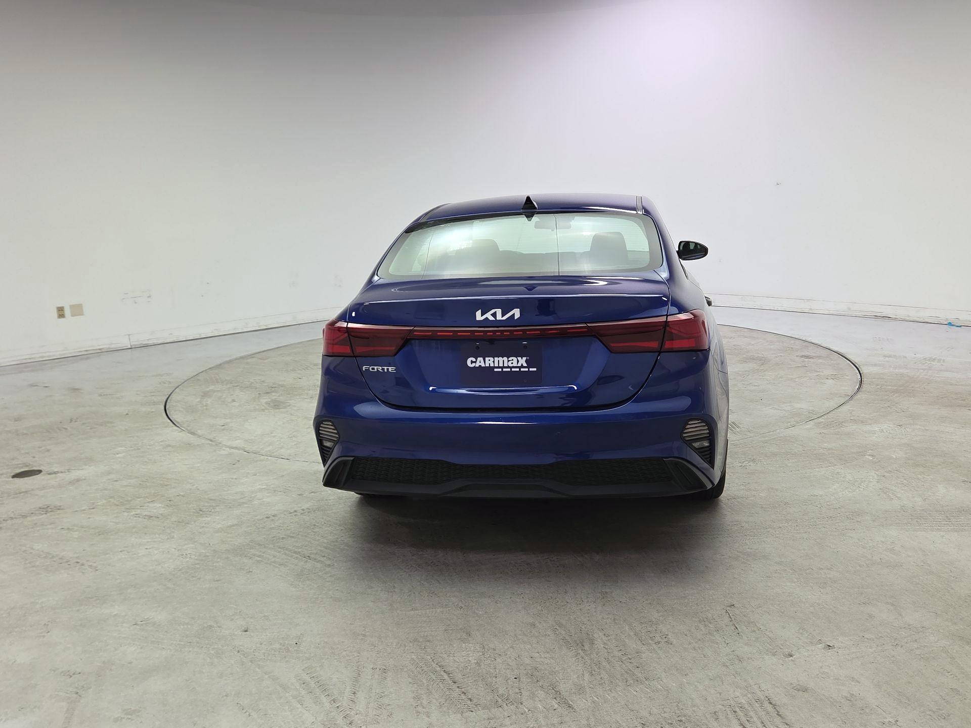 Thumbnail: 2023 Kia Forte - 6