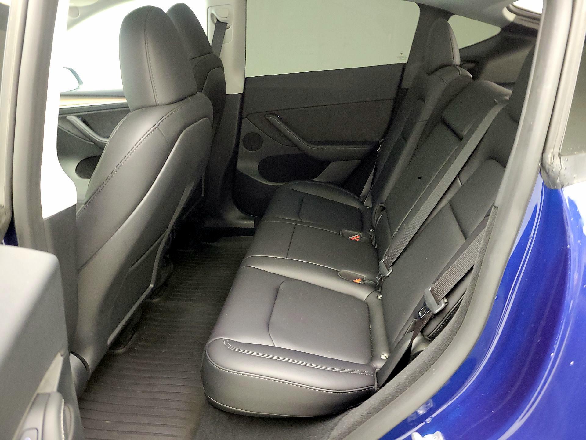 Thumbnail: 2023 Tesla Model Y - 19