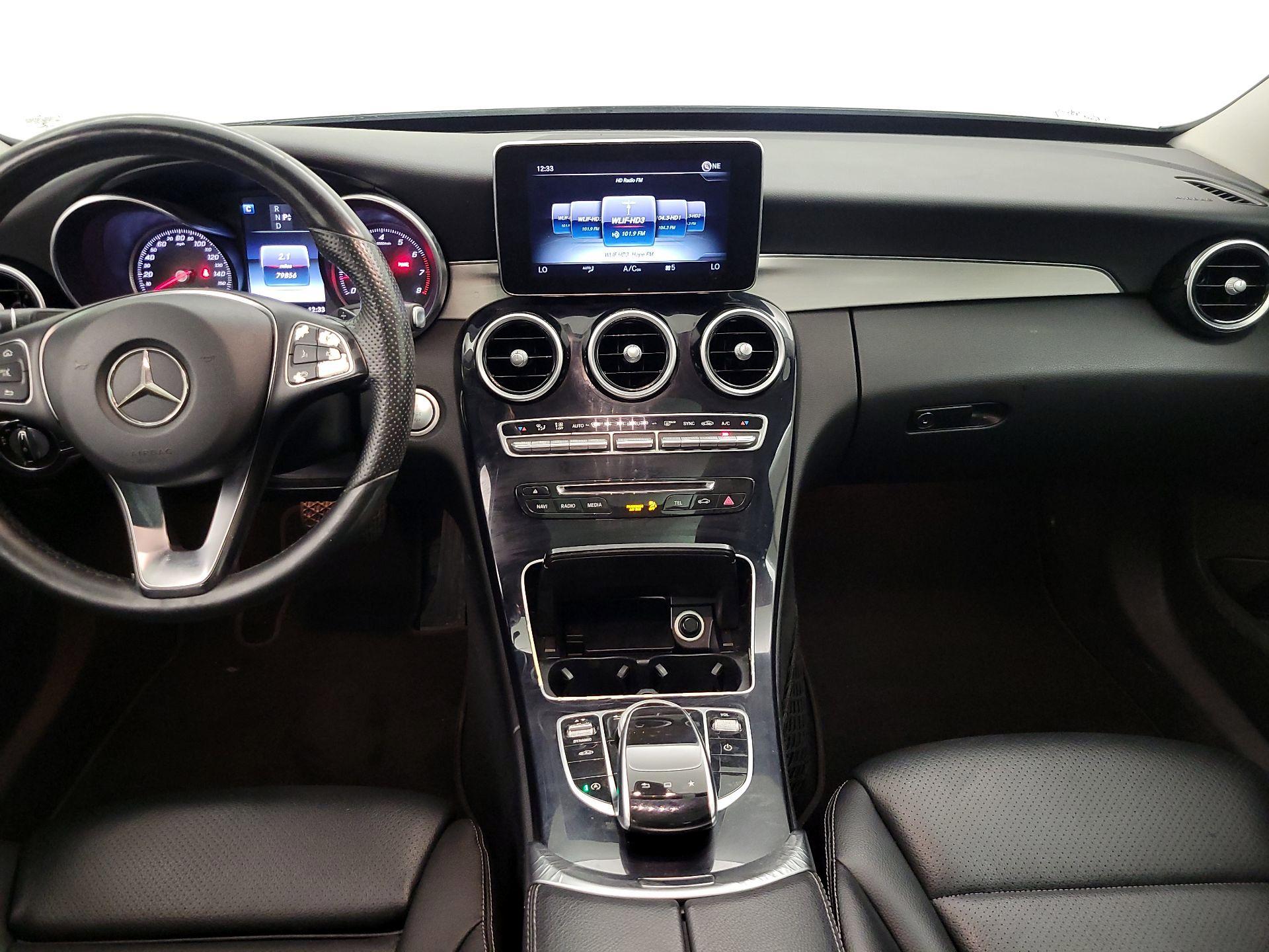 Thumbnail: 2016 Mercedes-Benz C-Class - 9