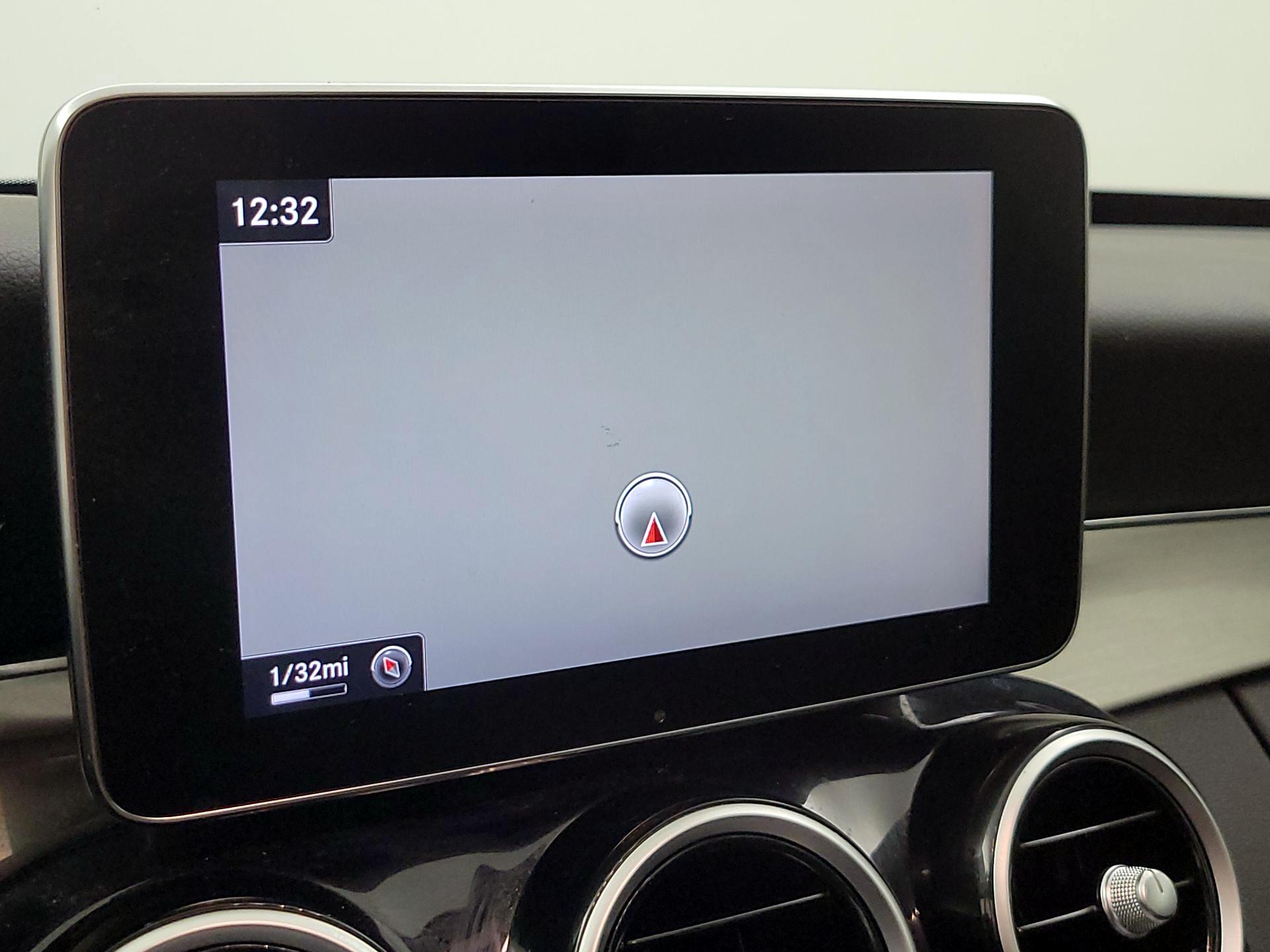 Thumbnail: 2016 Mercedes-Benz C-Class - 14