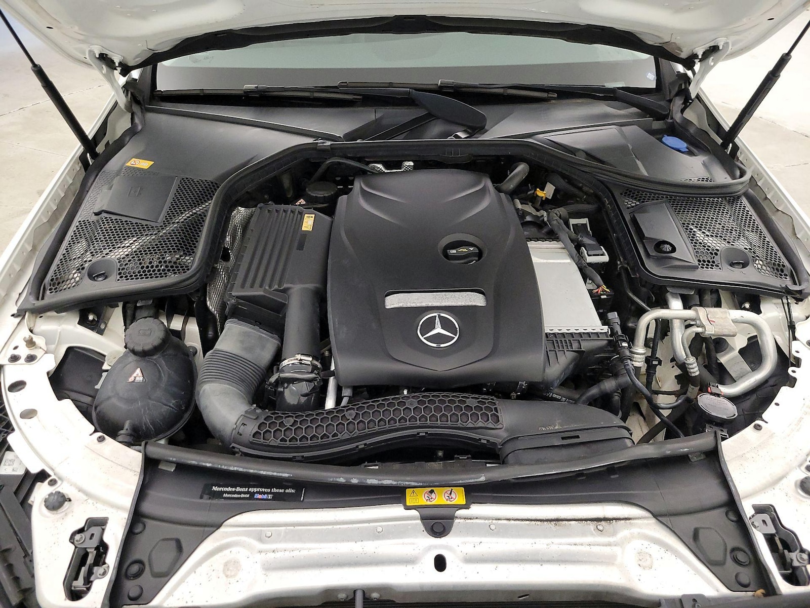 2016 Mercedes-Benz C-Class C300 - Photo 24