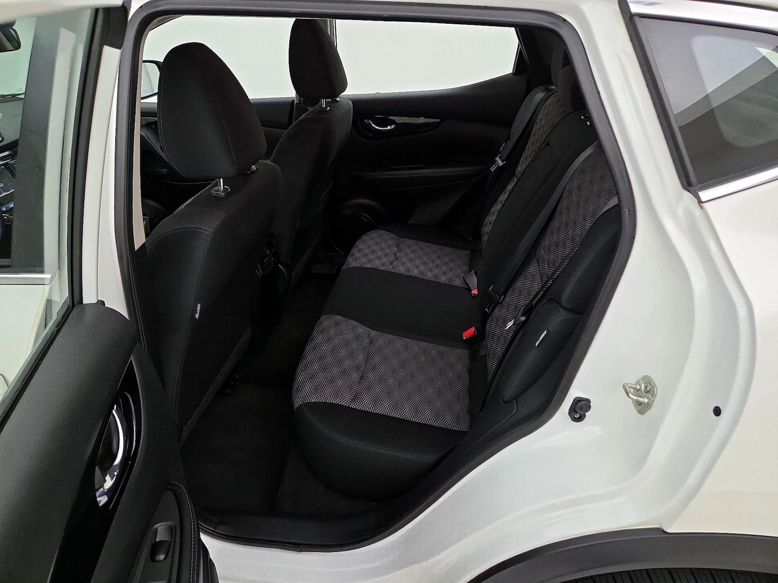 2021 Nissan Rogue Sport SV - Photo 20