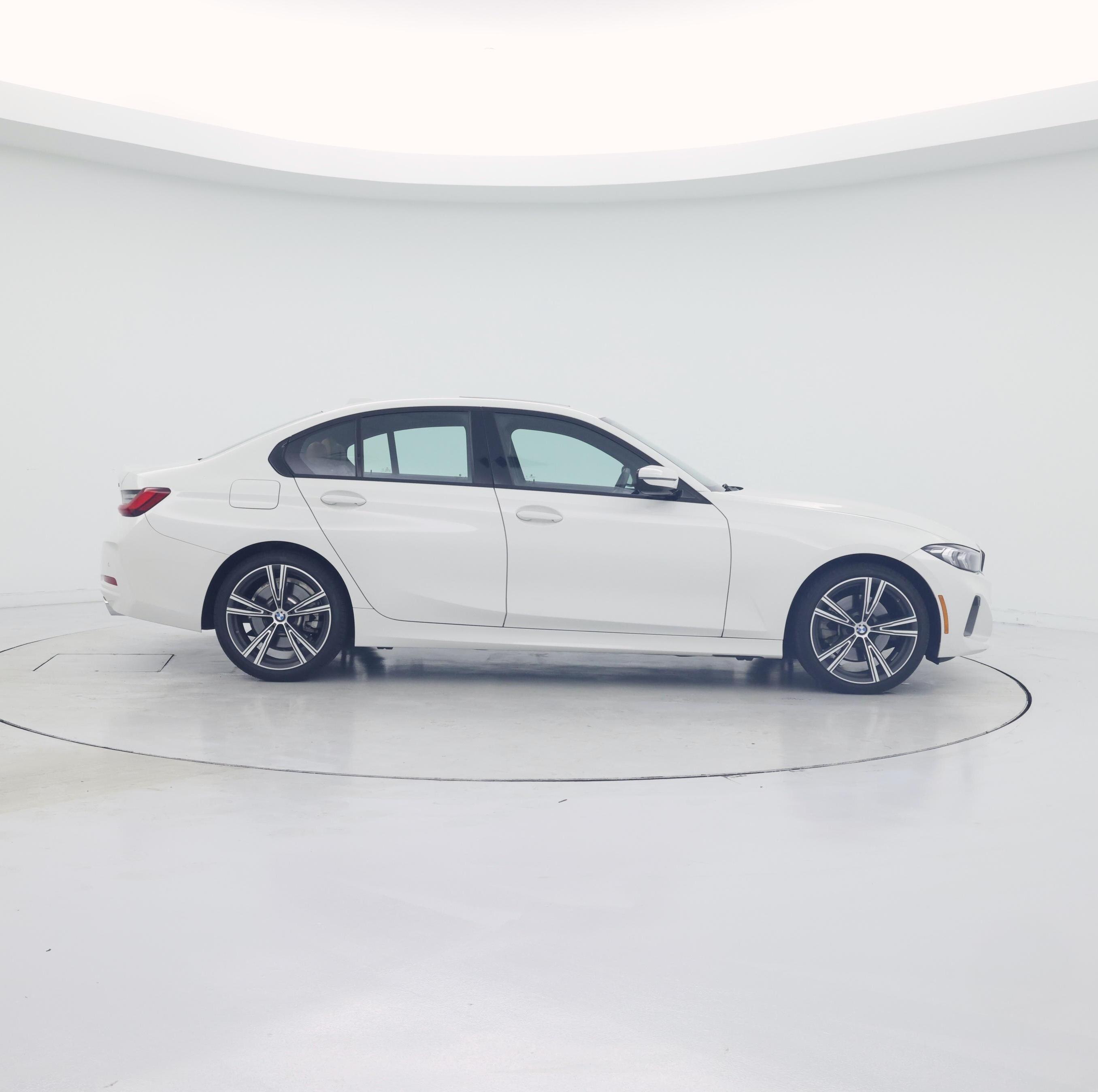 Thumbnail: 2023 BMW 3 Series - 7