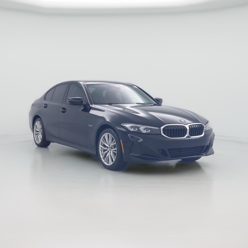 2023 BMW 330 Plug In Hybrid xDrive30e