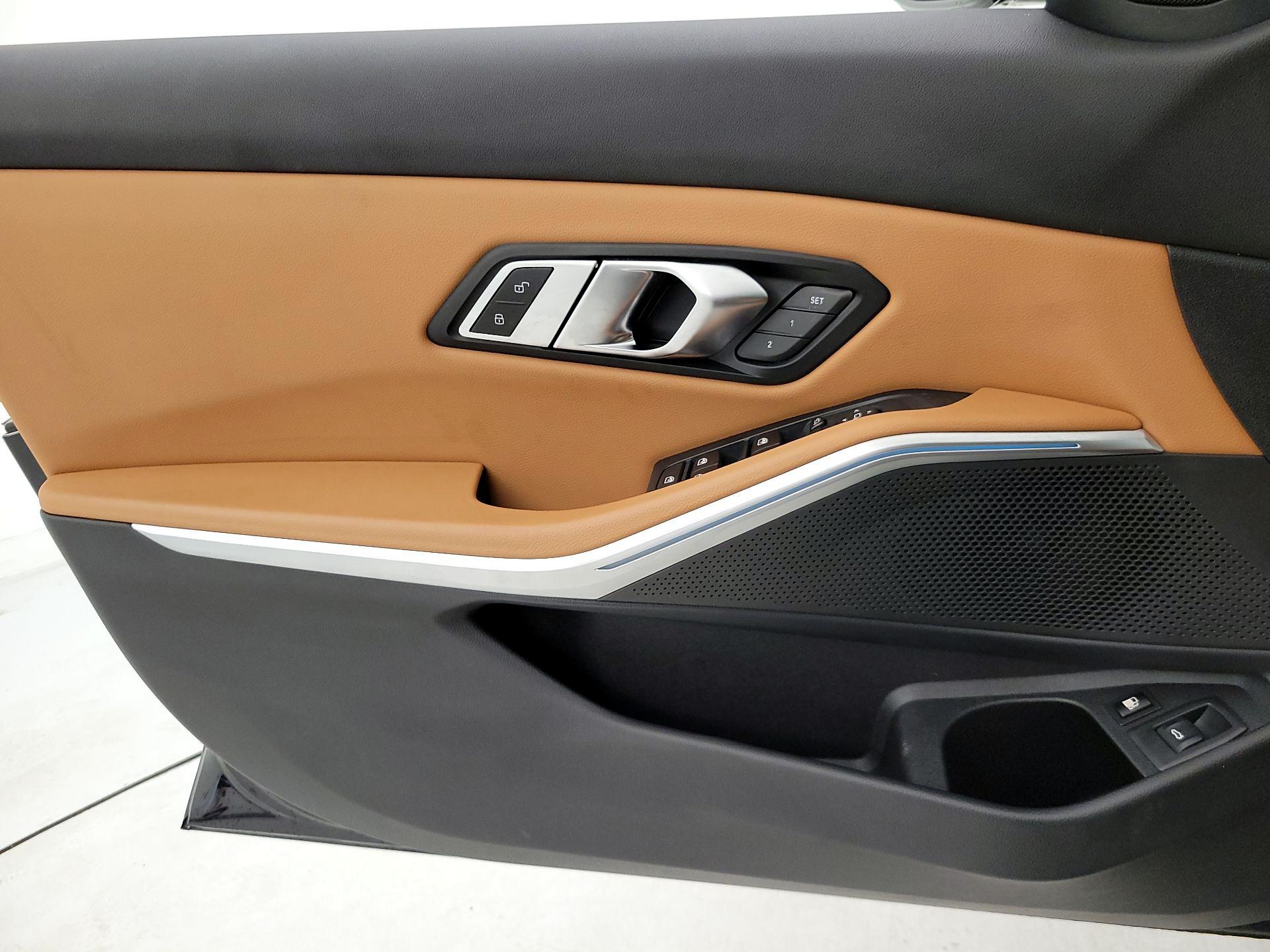 Thumbnail: 2023 BMW 3 Series - 12
