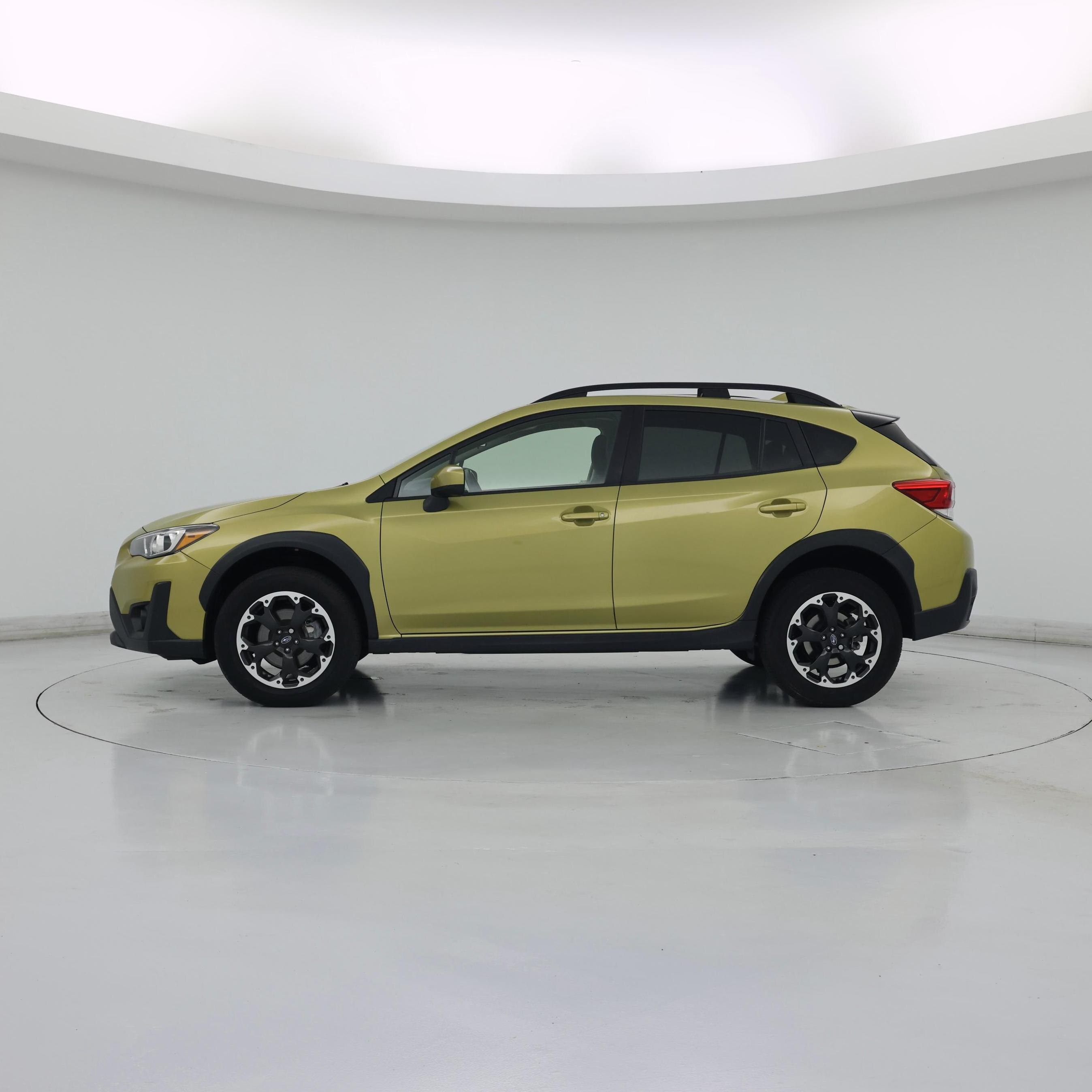 Thumbnail: 2022 Subaru Crosstrek - 3