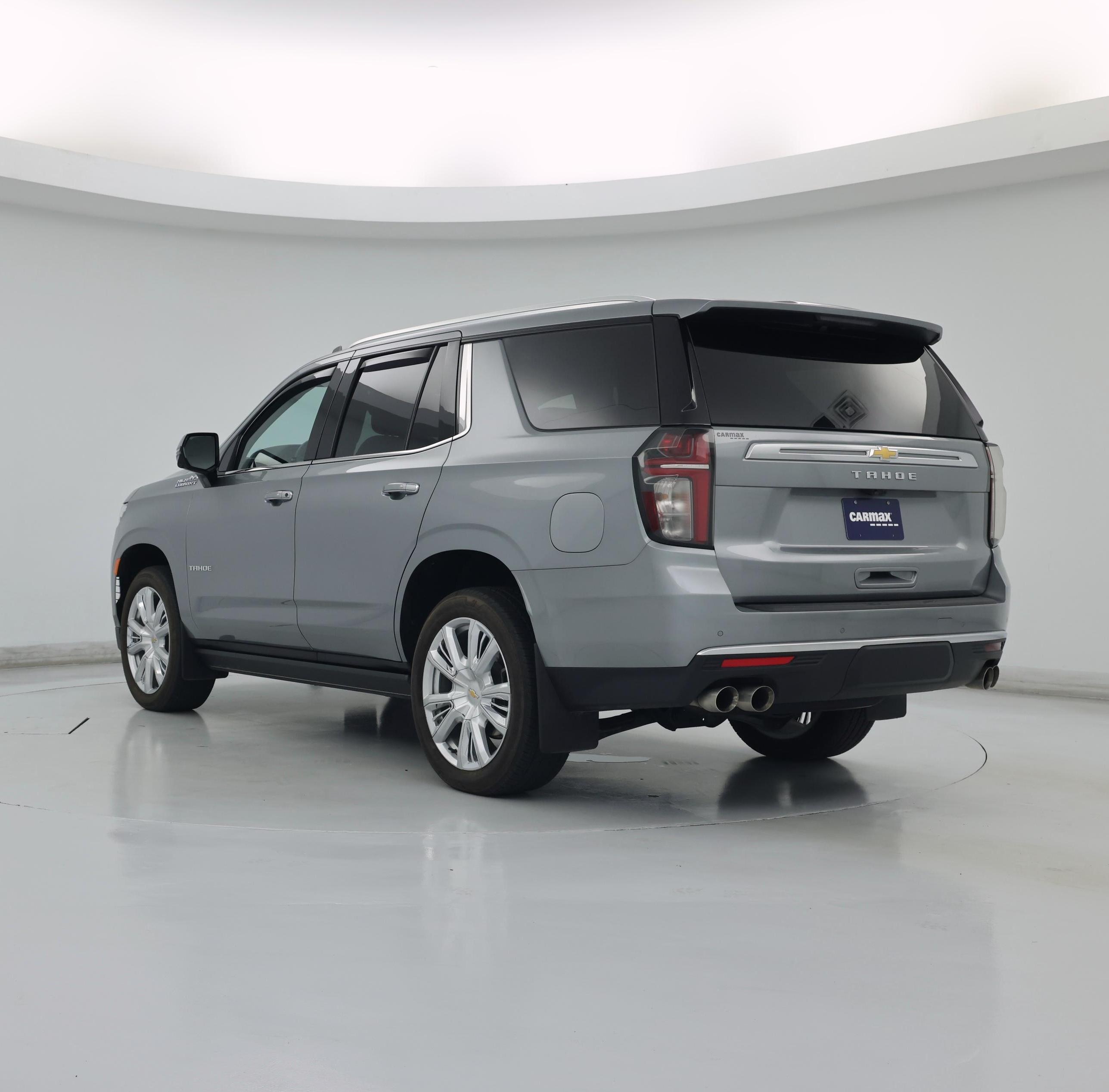 Thumbnail: 2024 Chevrolet Tahoe - 2