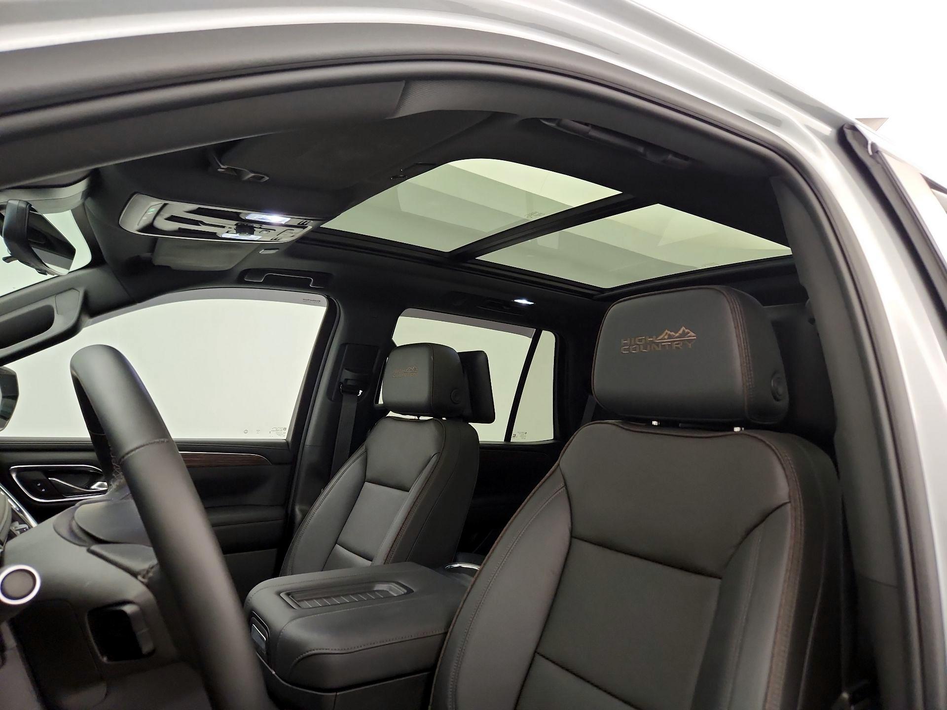 Thumbnail: 2024 Chevrolet Tahoe - 19