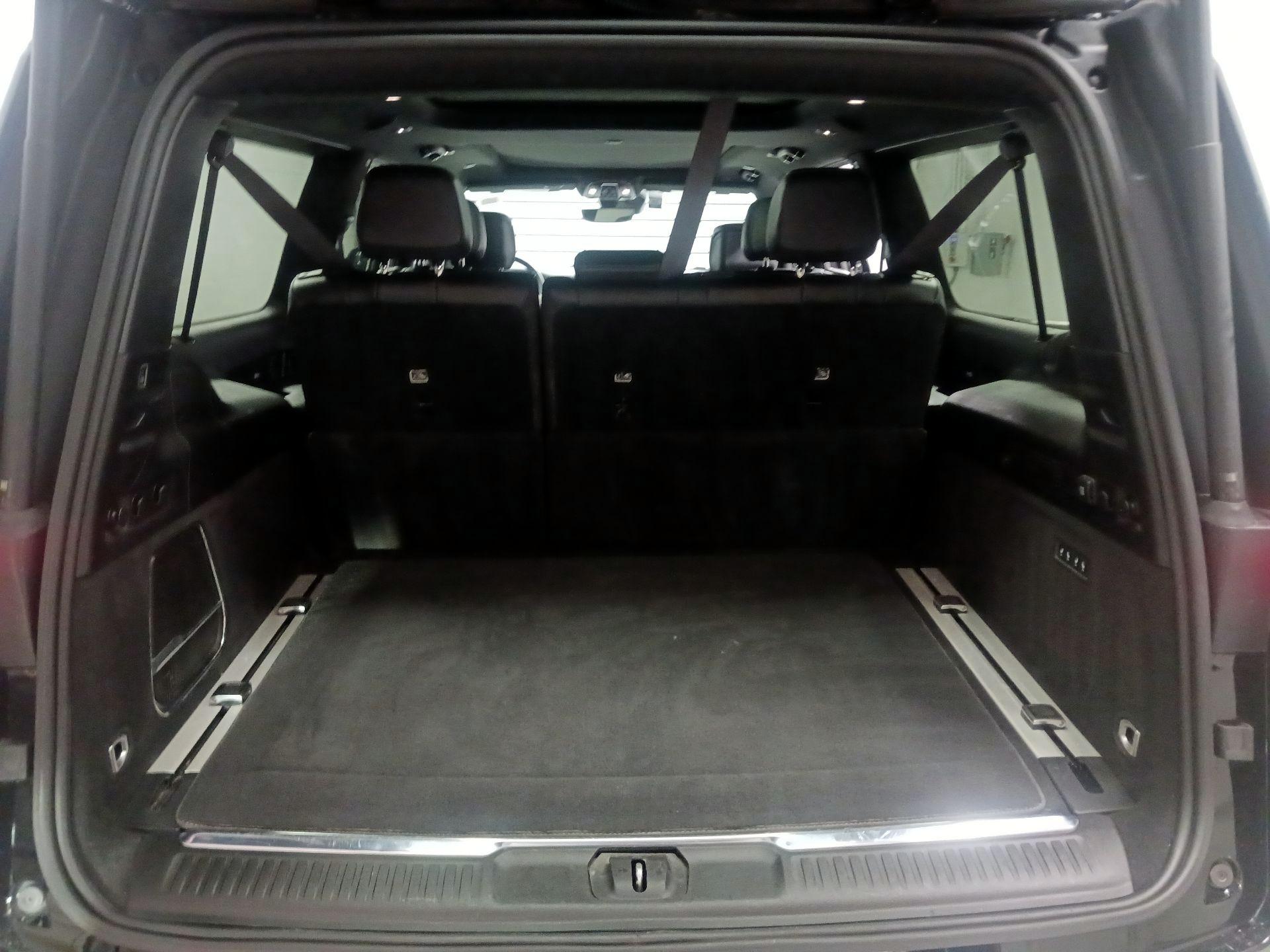Thumbnail: 2024 Jeep Grand Wagoneer L - 14