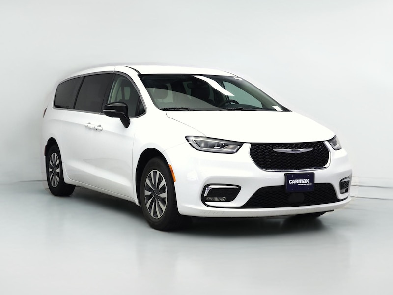 2024 Chrysler Pacifica Select
