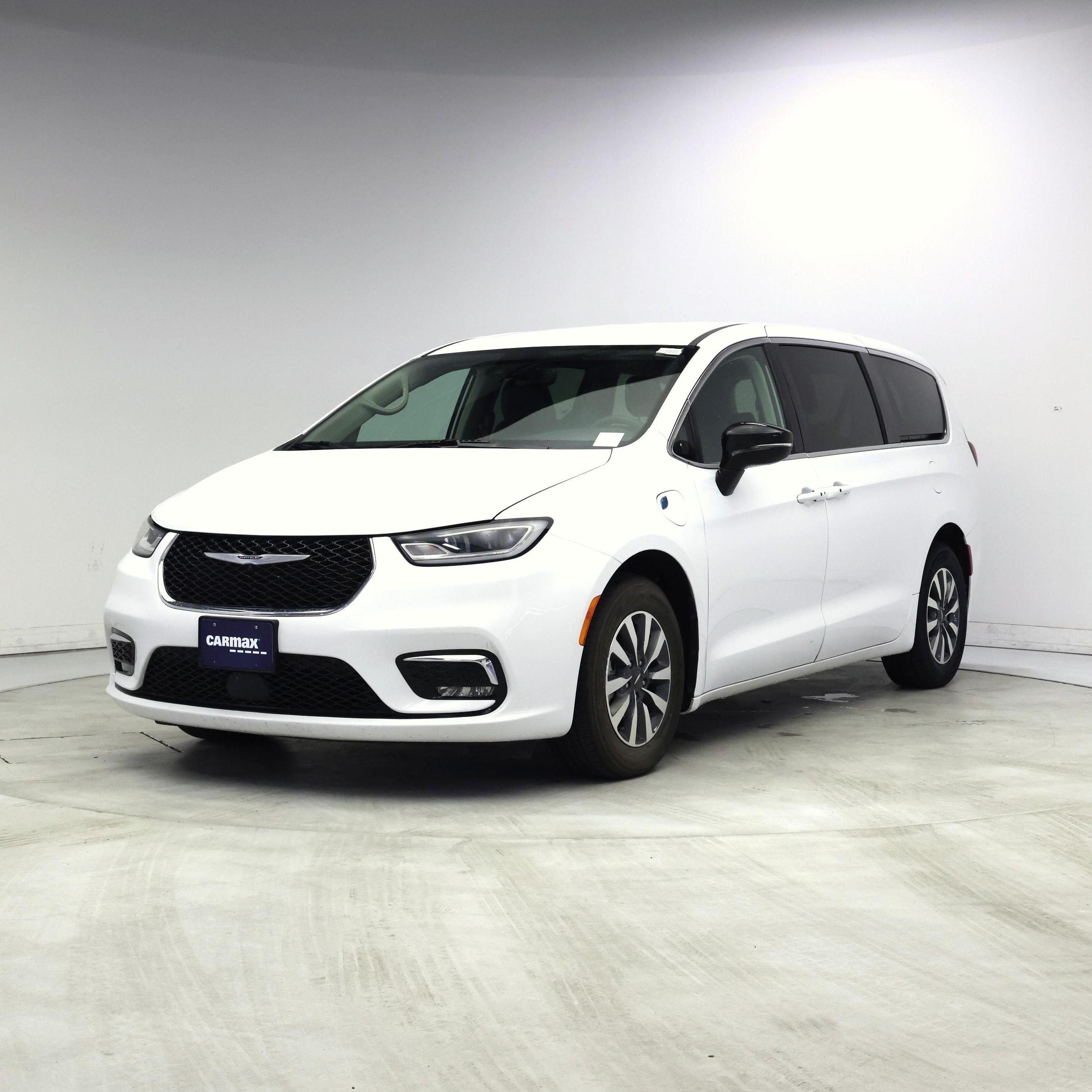 Thumbnail: 2024 Chrysler Pacifica - 4
