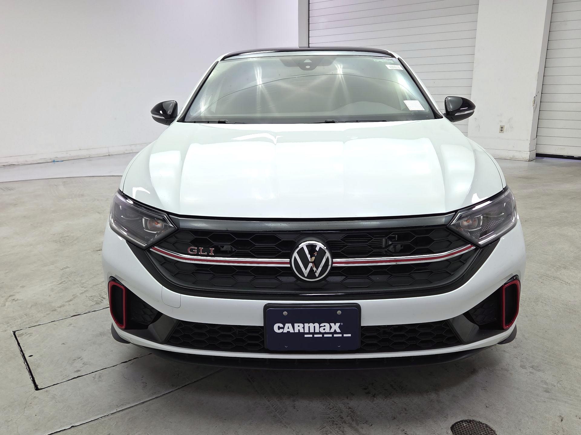 Thumbnail: 2024 Volkswagen Jetta - 2